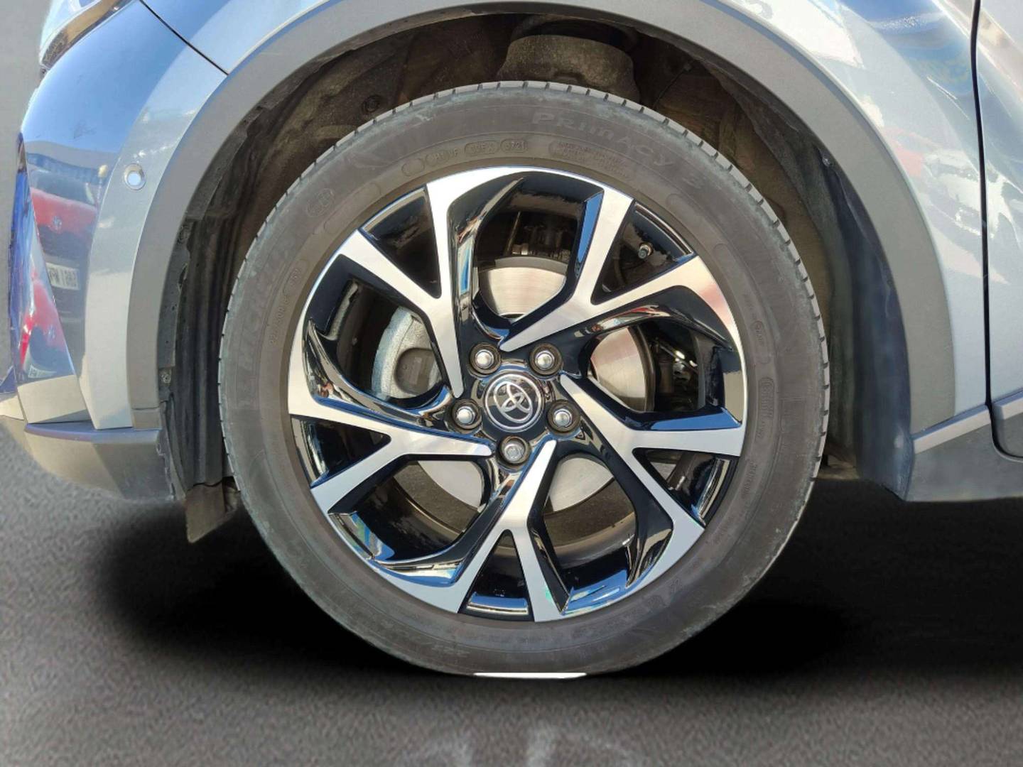 Toyota C-HR Toyota C-HR 180H Advance Luxury (184 CV) al mejor precio