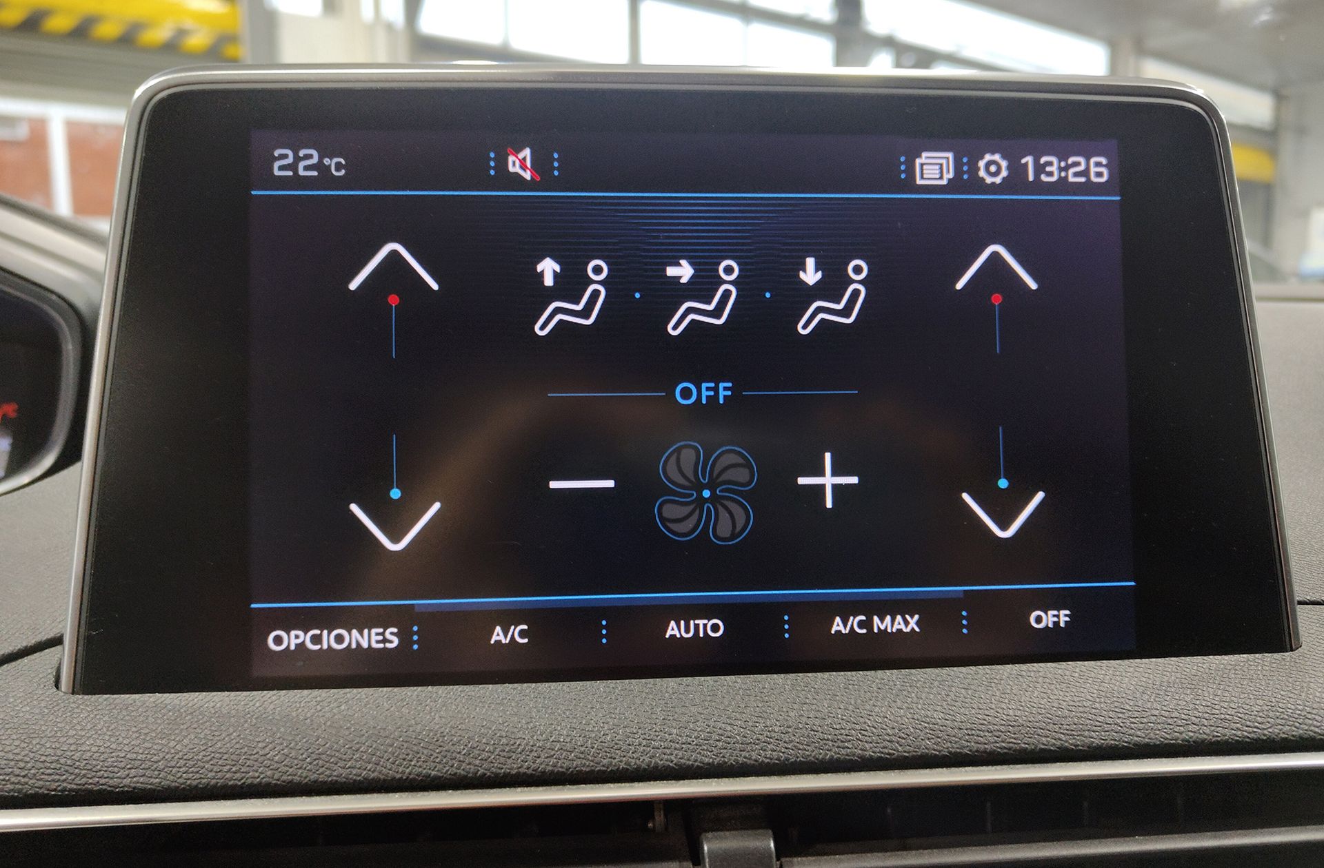 Peugeot 5008 PureTech 130 Allure - foto 38