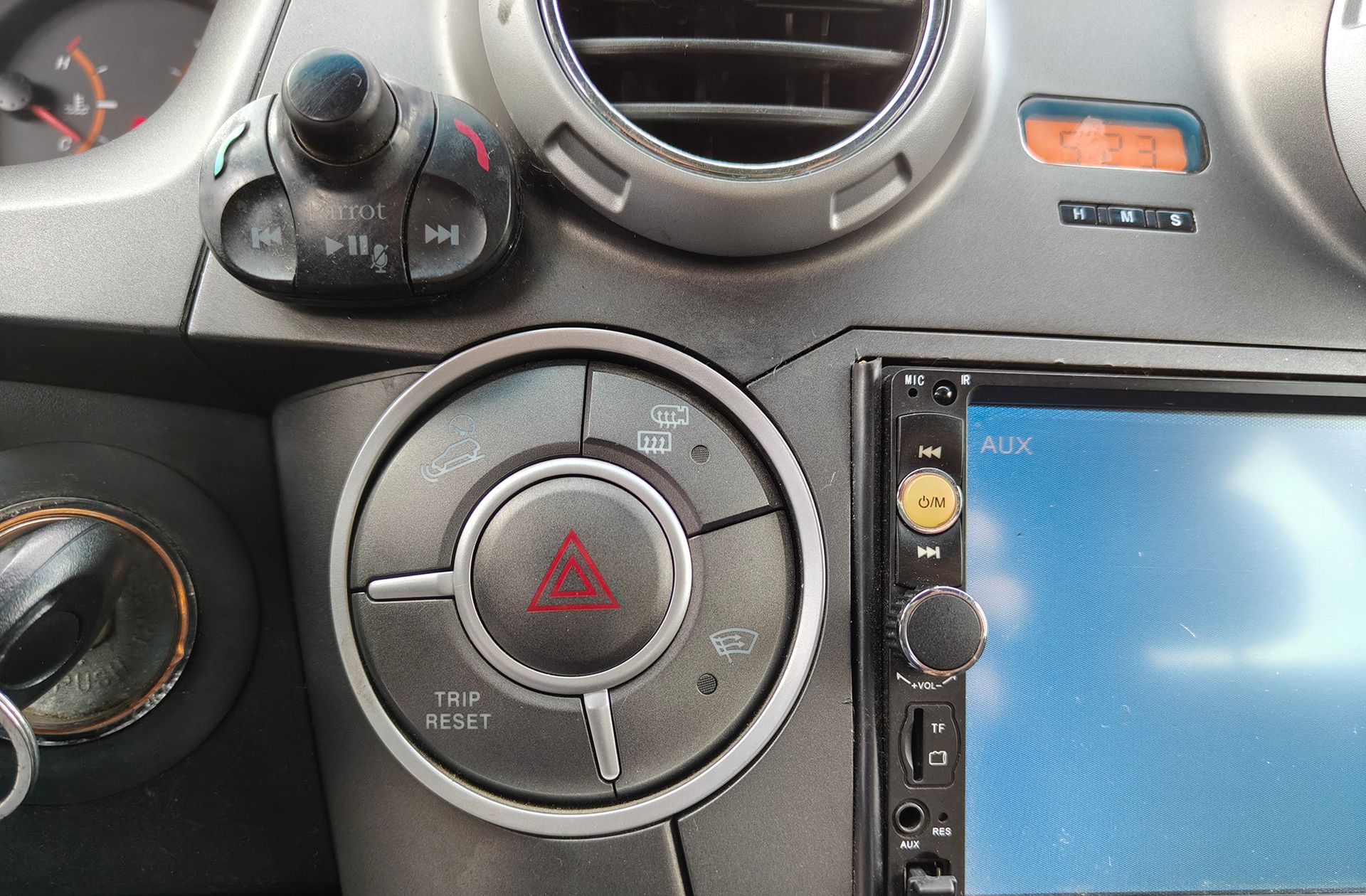 SsangYong Actyon 200 XDI 4x2 - foto 25