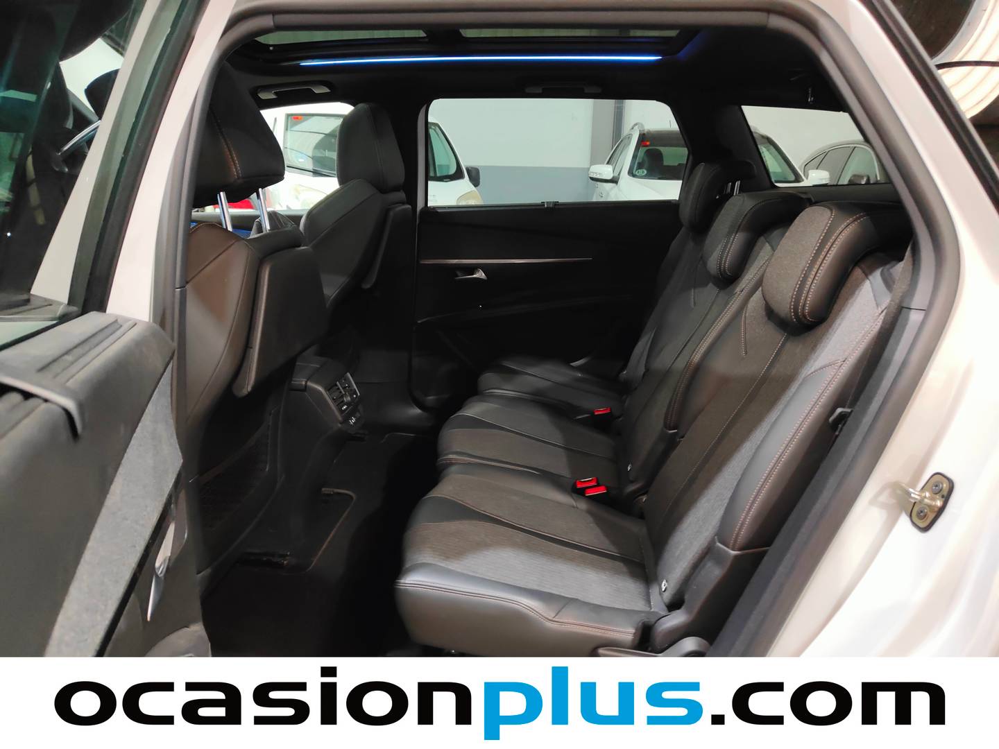 Foto asientos traseros Peugeot 5008 Peugeot 5008 BlueHDi 150 S&S GT Line (150 CV) 7 PLAZAS
