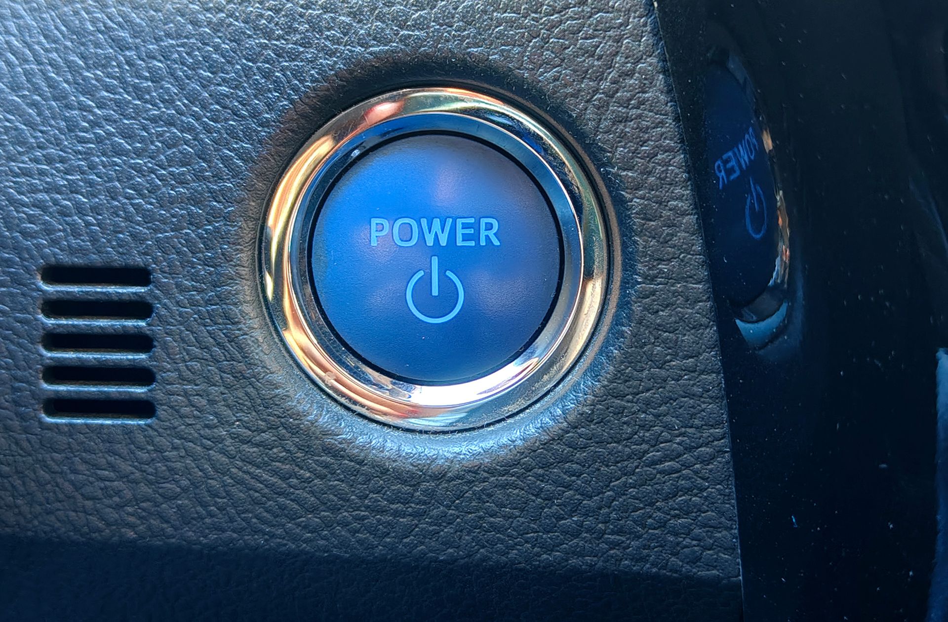 Toyota Auris 140H Hybrid Feel! - foto 25