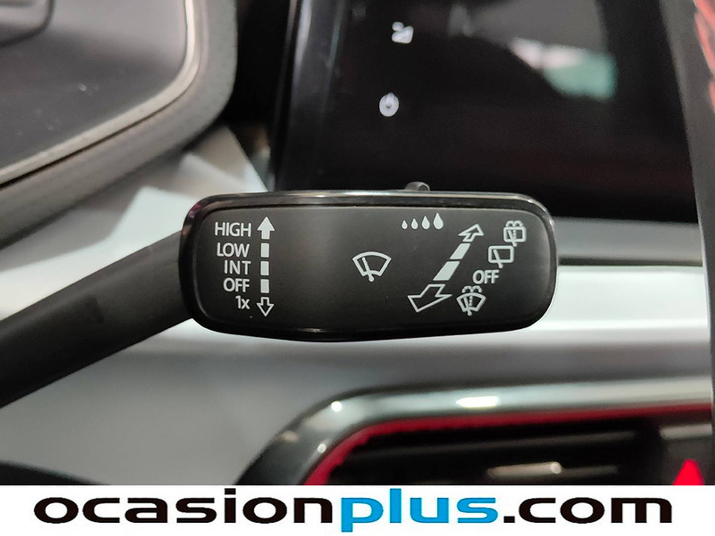 Foto Seat Arona SEAT Arona 1.5 TSI FR Plus DSG (150 CV)