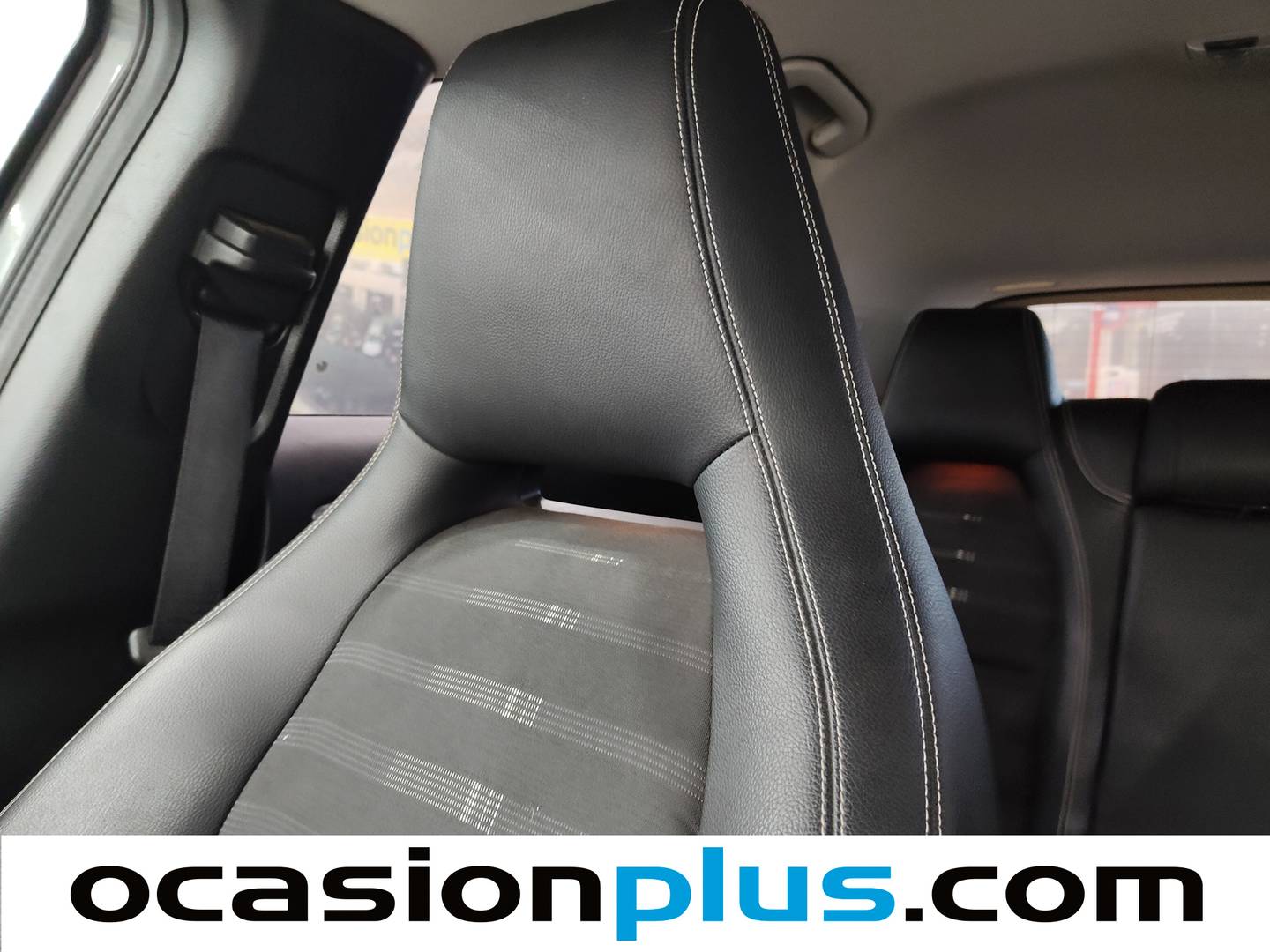 Extras del Mercedes GLA Mercedes GLA 180 (122 CV)