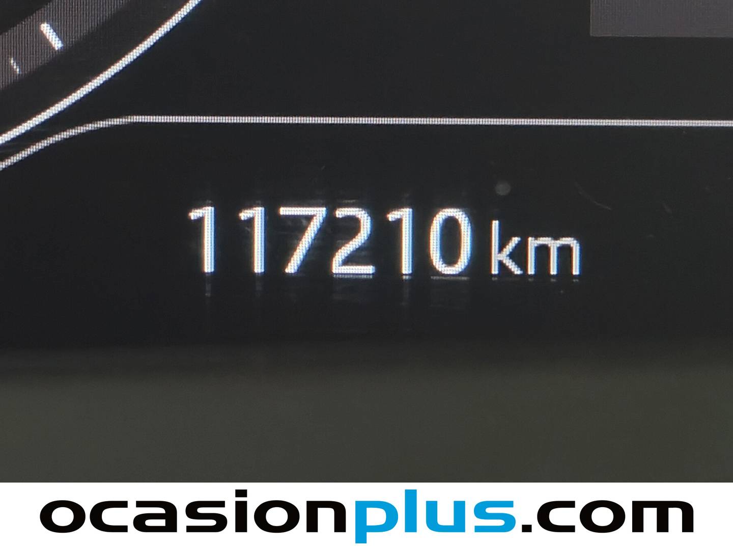 Foto Jaguar F-Pace Jaguar F-PACE 2.0T i4 R-Sport AWD Auto (250 CV)