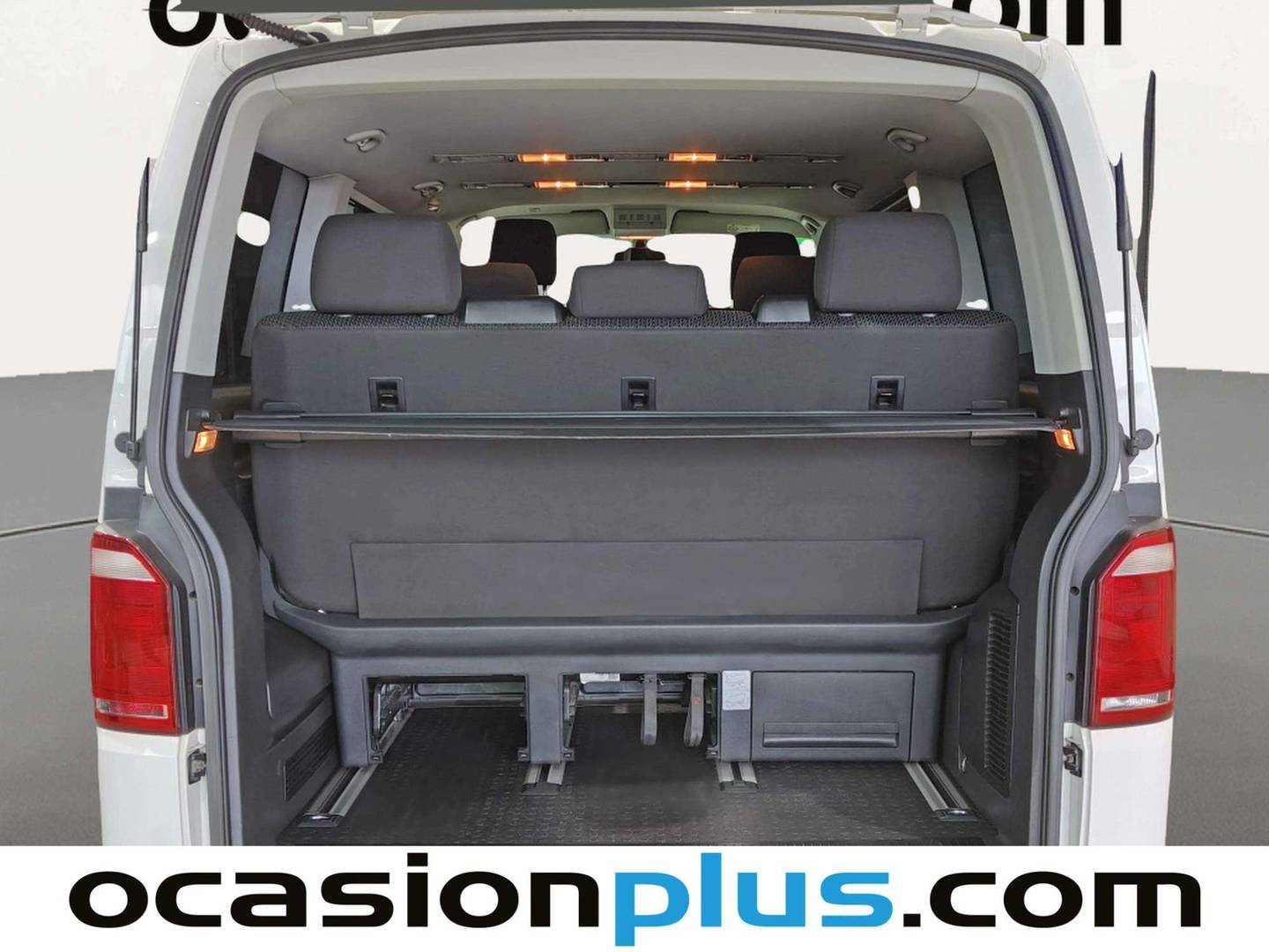 Foto asientos traseros Volkswagen Multivan Volkswagen Multivan Outdoor Corto 2.0 TDI BMT (150 CV) DSG 7 Plazas