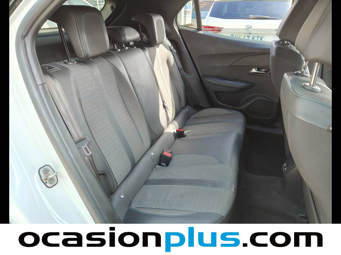 Foto Peugeot 2008 Peugeot 2008 PureTech 100 S&S Allure (100 CV)