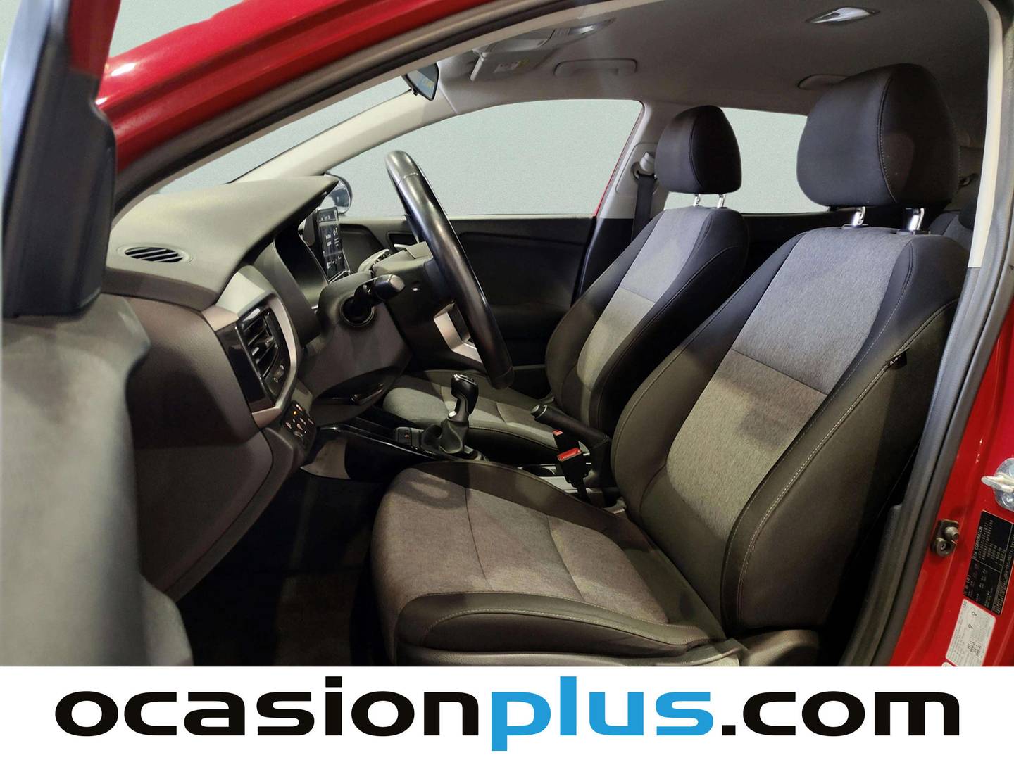 Foto asientos delanteros KIA Stonic KIA Stonic 1.0 T-GDi Concept (100 CV)