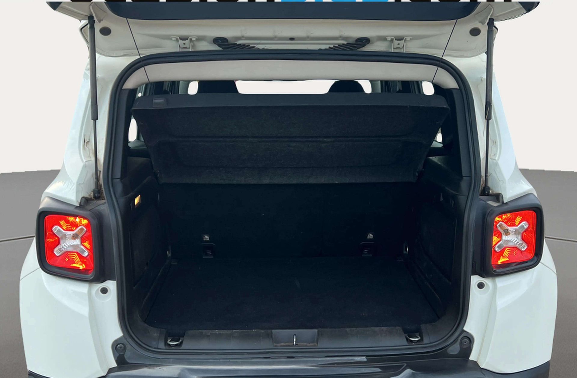 Jeep Renegade 2.0 MultiJet Night Eagle 4x4 - foto 13