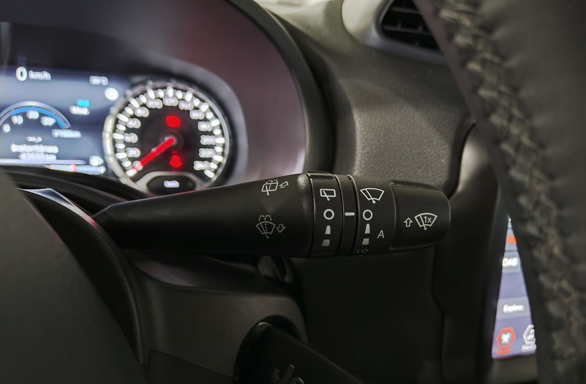 Jeep Renegade 1.0G Limited 4x2 - foto 24