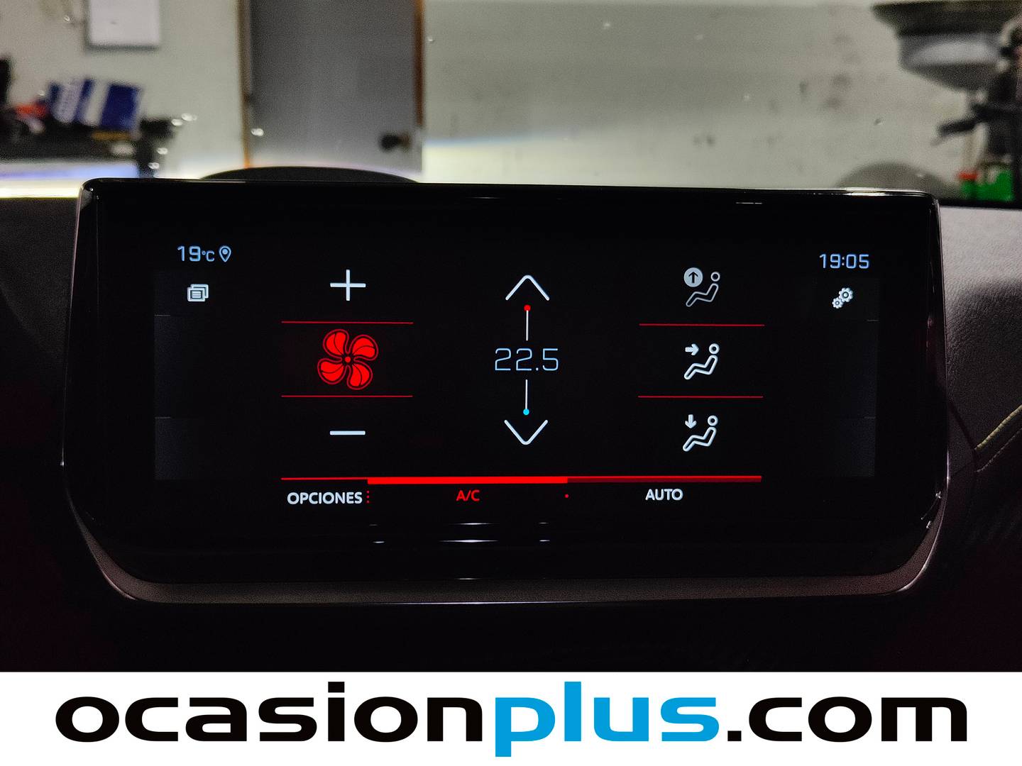 Peugeot 2008 Peugeot 2008 PureTech 130 S&S GT Pack EAT8 (130 CV) gasolina