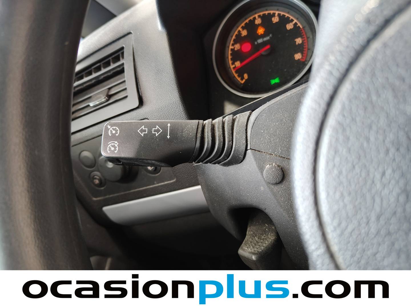 Equipamiento del Opel Zafira Opel Zafira 1.8 16v Enjoy 7 Plazas (140 CV)