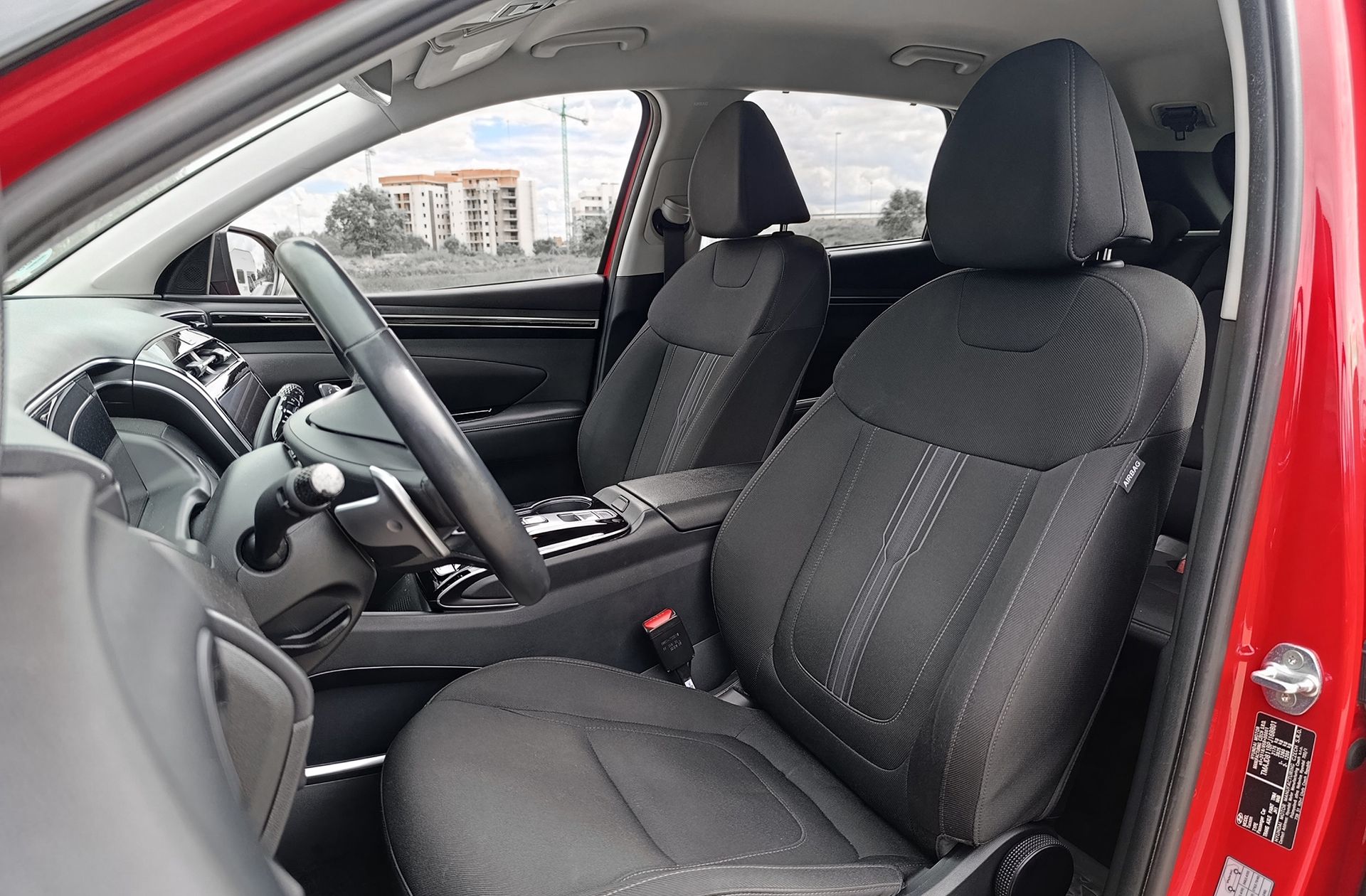 Hyundai Tucson 1.6 T-GDi HEV Tecno 2C - foto 13