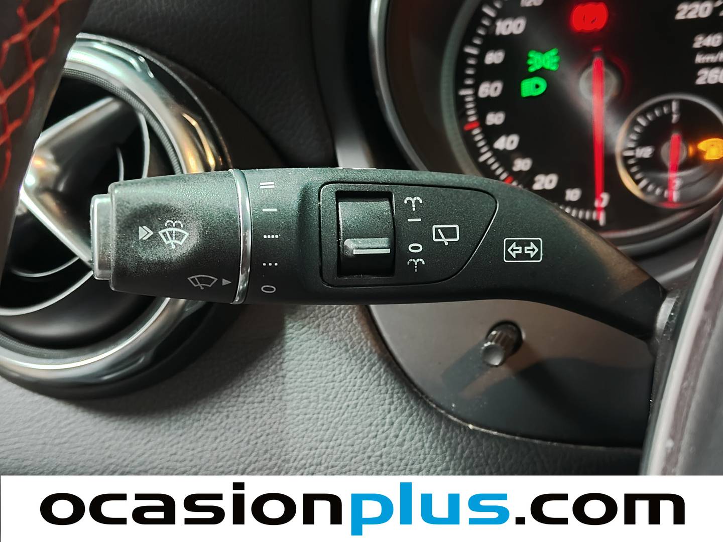 Foto Mercedes GLA Mercedes-Benz GLA 200 d  (136 CV) Pack AMG