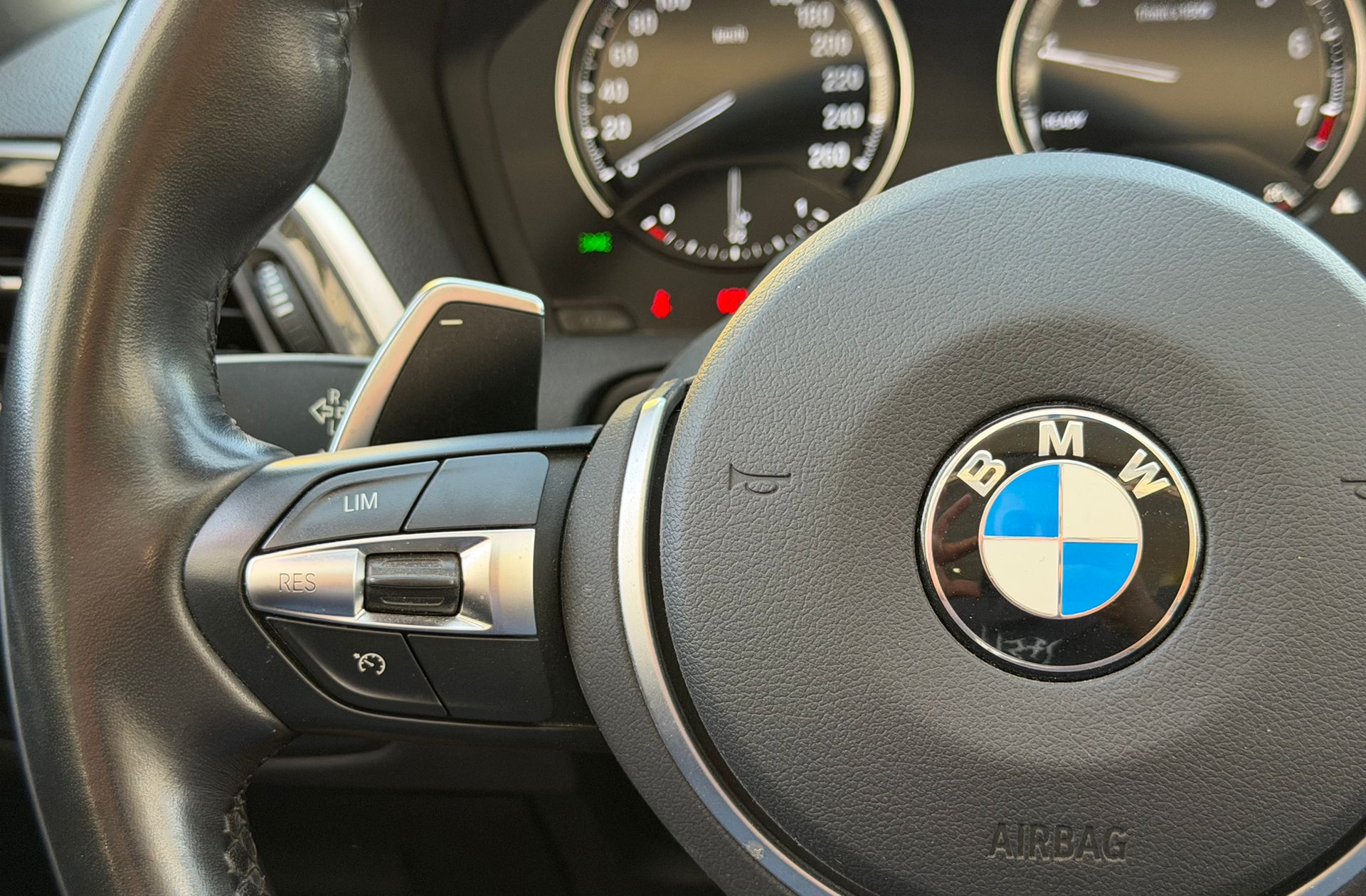 BMW Serie 2 220i Cabrio - foto 30