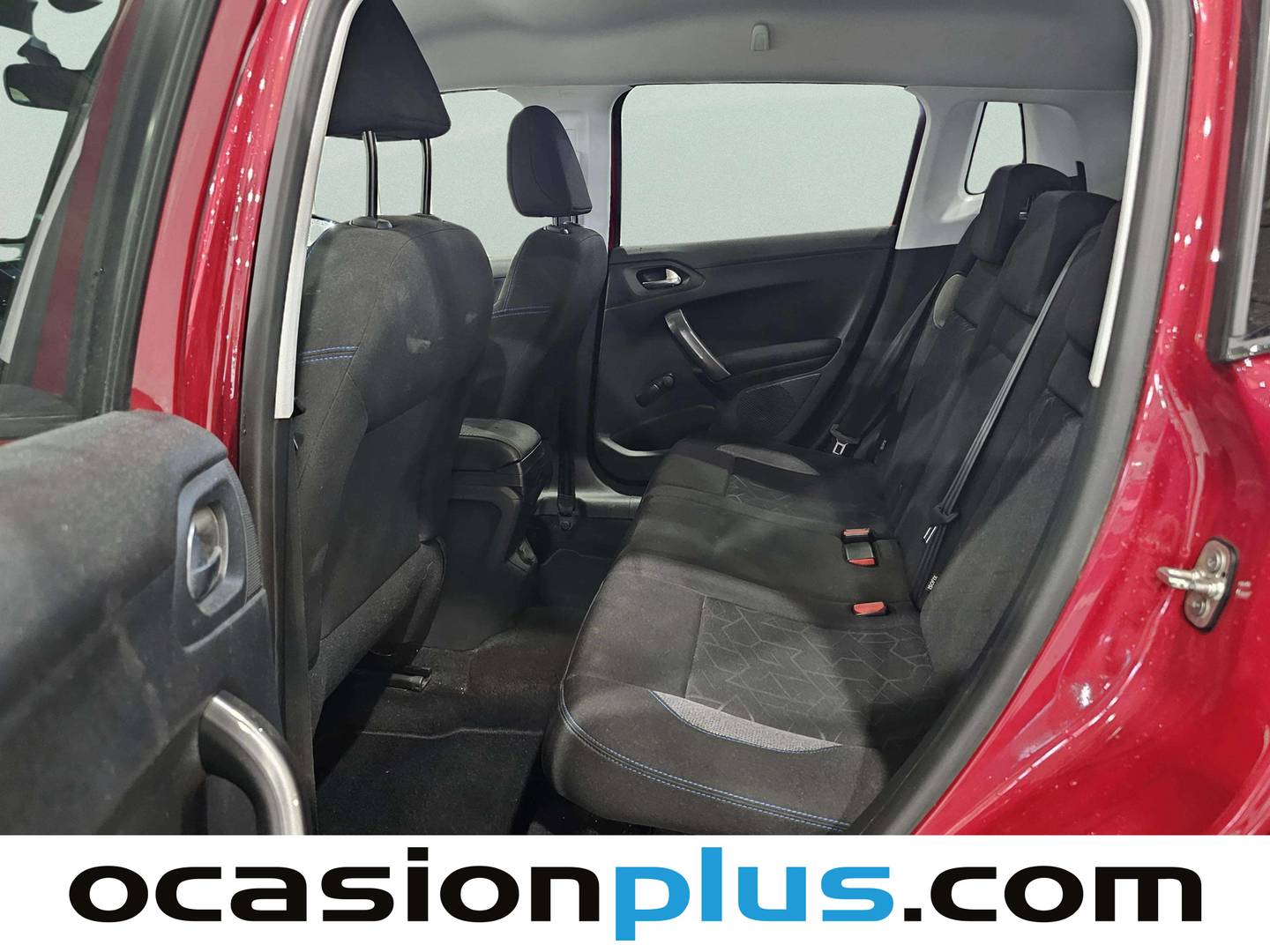 Foto asientos traseros Peugeot 2008 Peugeot 2008 PureTech 82 Style (82 CV)