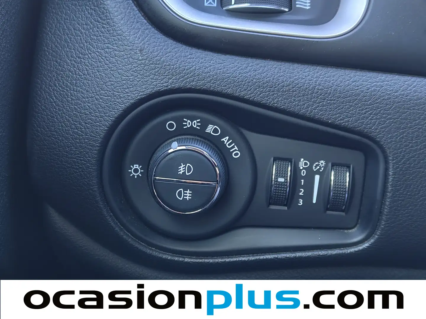 Foto Jeep Renegade Jeep Renegade 1.0G Longitude 4x2 (120 CV)