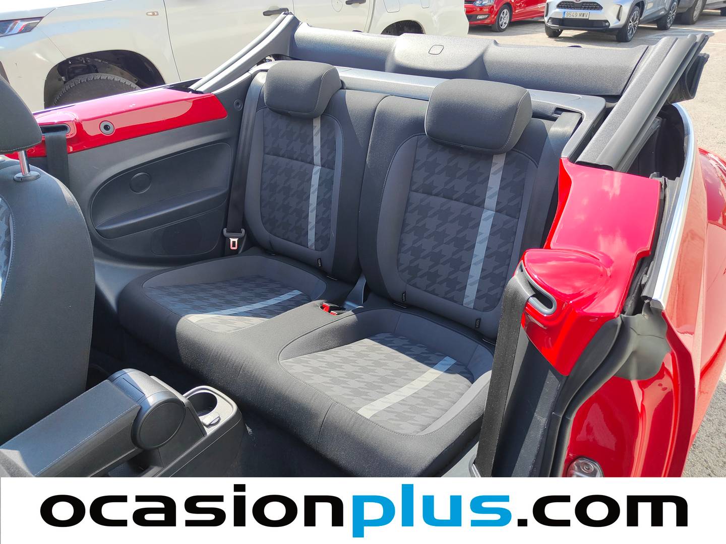 Foto asientos traseros Volkswagen Beetle Cabrio Volkswagen Beetle Cabrio Design 2.0 TDI BMT (110 CV)