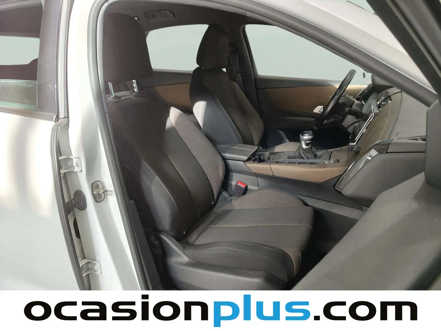 Foto DS DS 7 Crossback DS DS7 Crossback BlueHDi 130 Be Chic (130 CV)