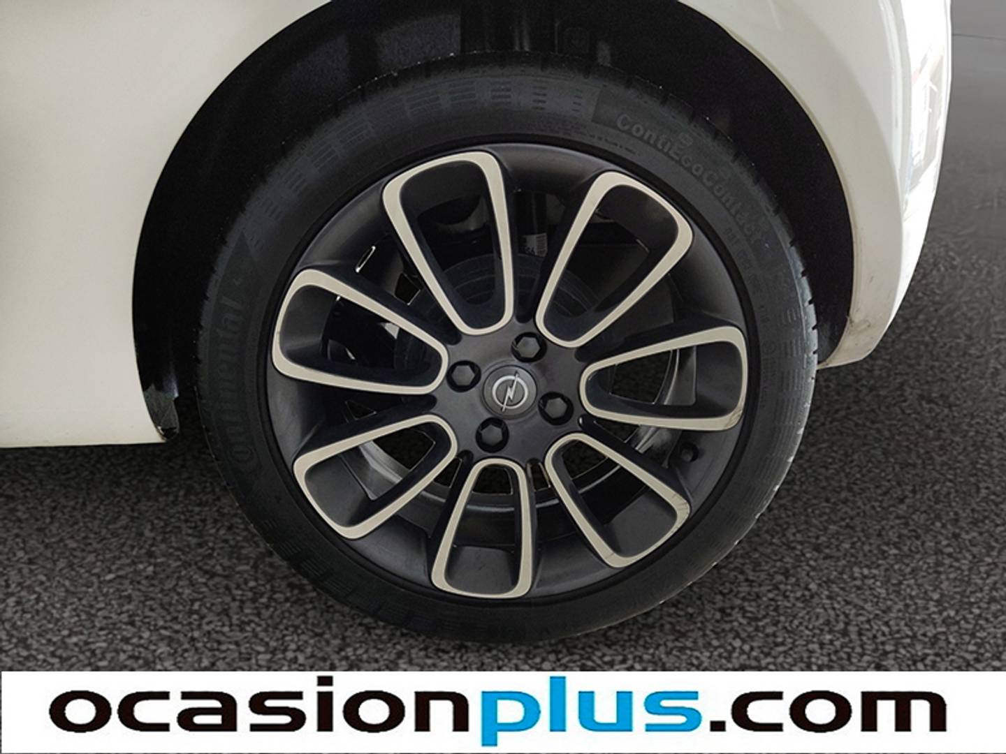 Foto Opel Adam Opel Adam 1.4 XEL GLP Glam (87 CV)