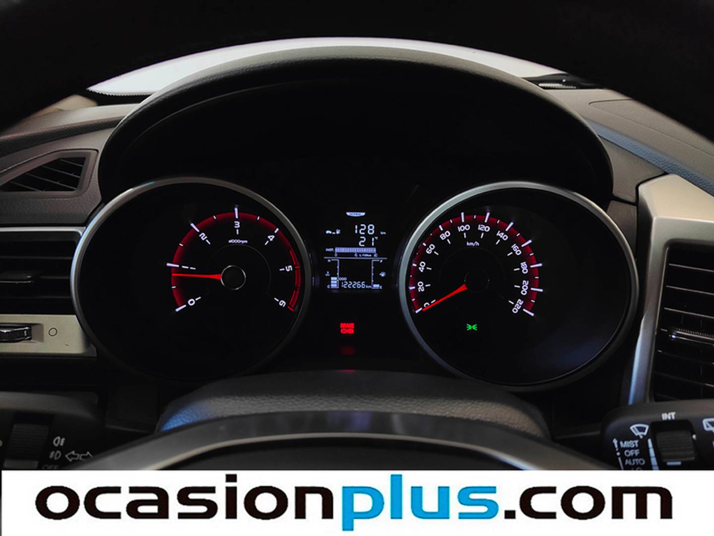 Foto SsangYong Tivoli Ssangyong Tivoli D16T Limited 4x2 (115 CV)