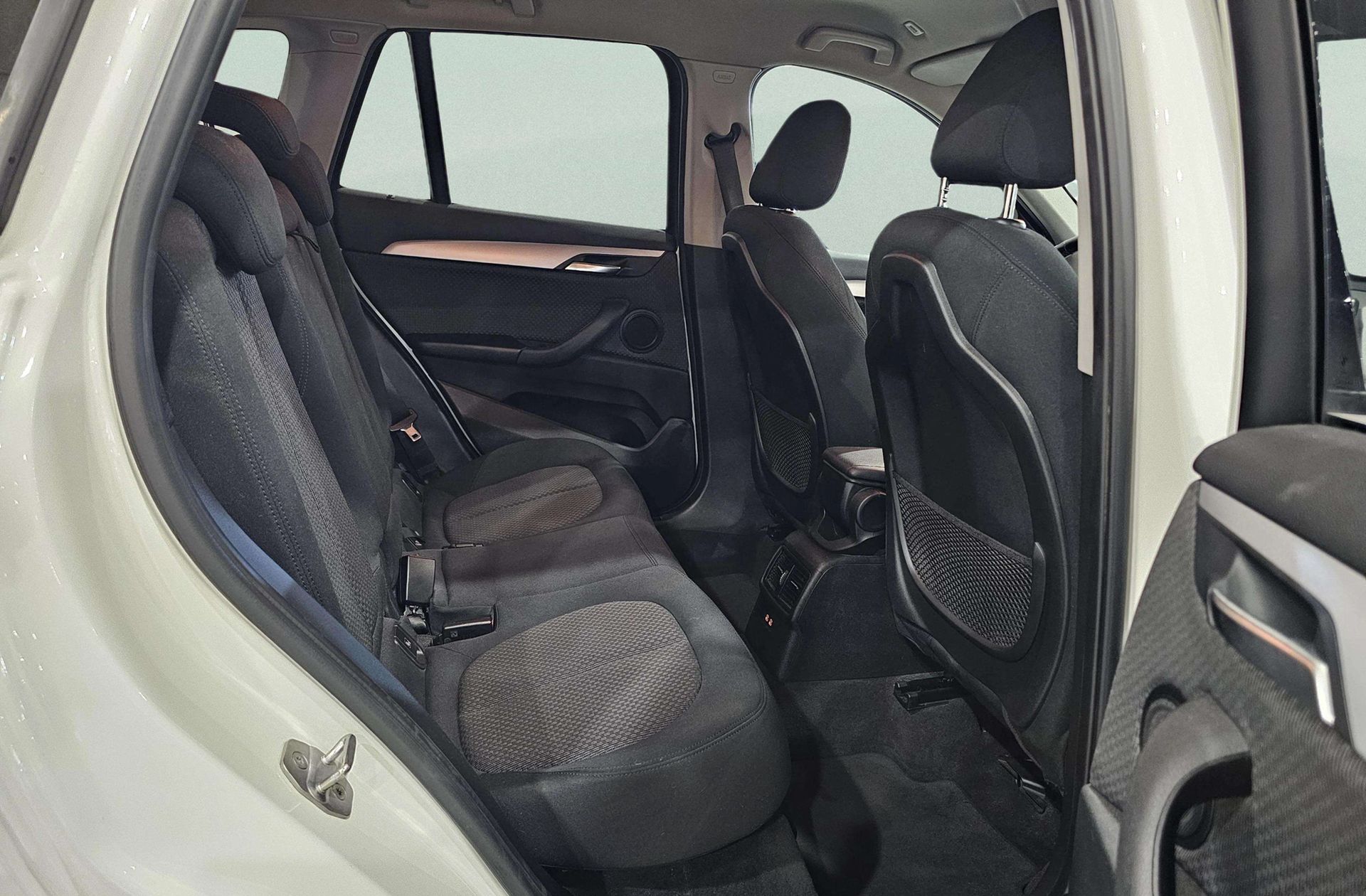 BMW X1 sDrive18d - foto 21