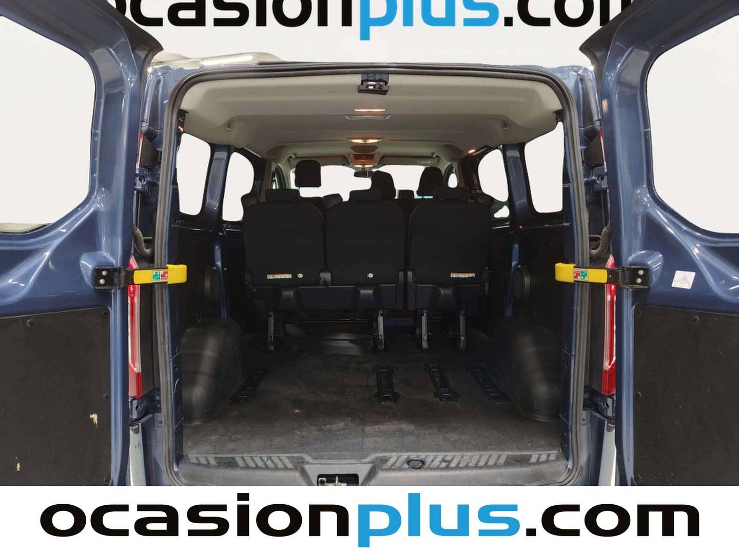 Foto asientos traseros Ford Transit Custom Ford Transit Custom Furgon 2.0 TDCI MHEV 320 L1 Trend (130 CV)