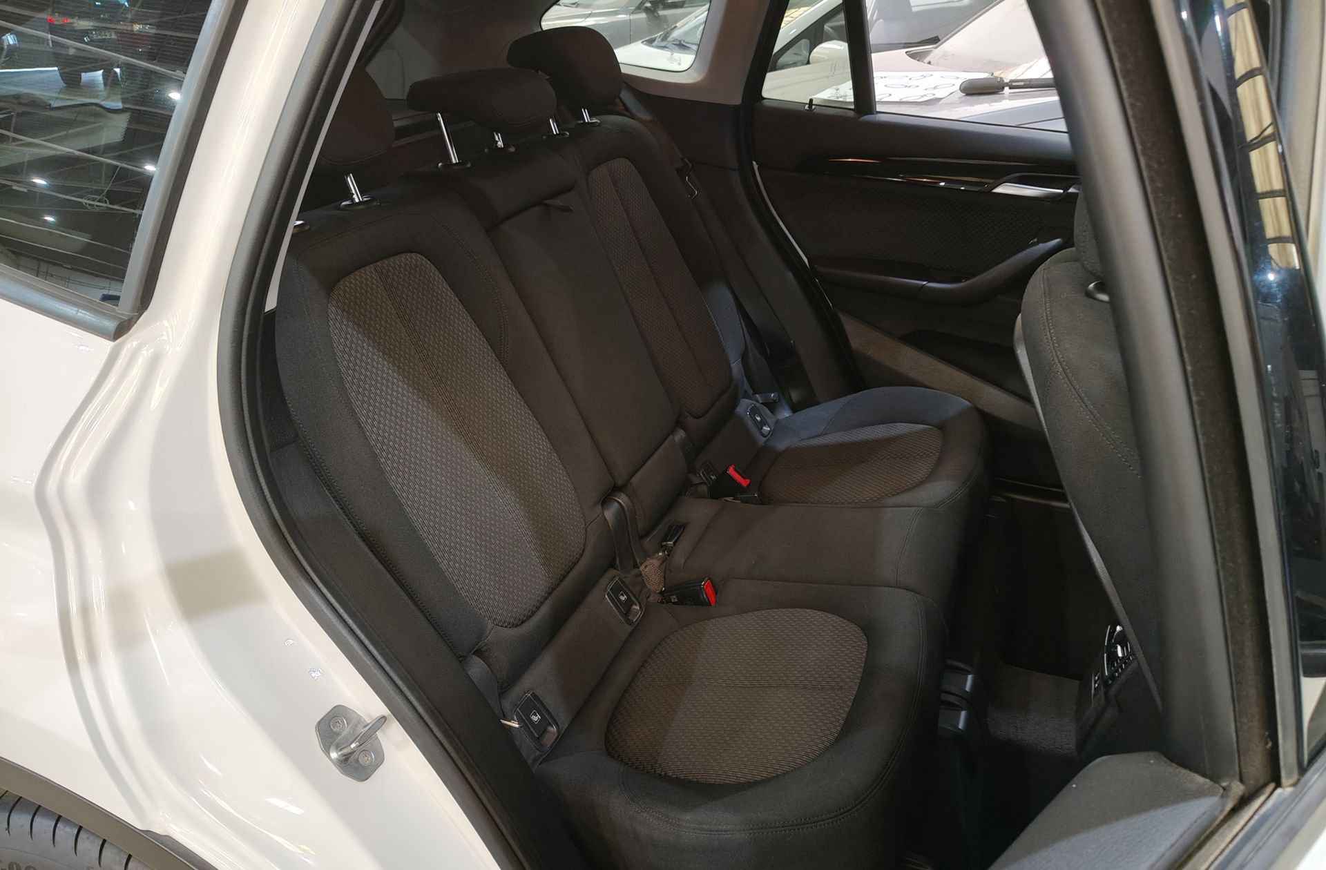 BMW X1 sDrive18i - foto 20