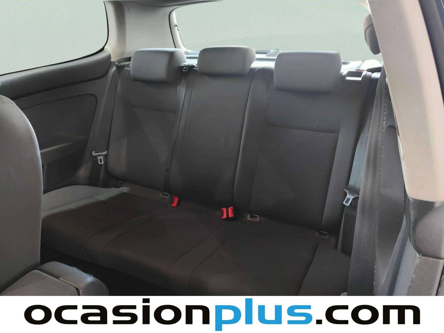 Foto asientos traseros Volkswagen Golf Volkswagen Golf iGolf 1.9 TDI BlueMotion (105 CV)
