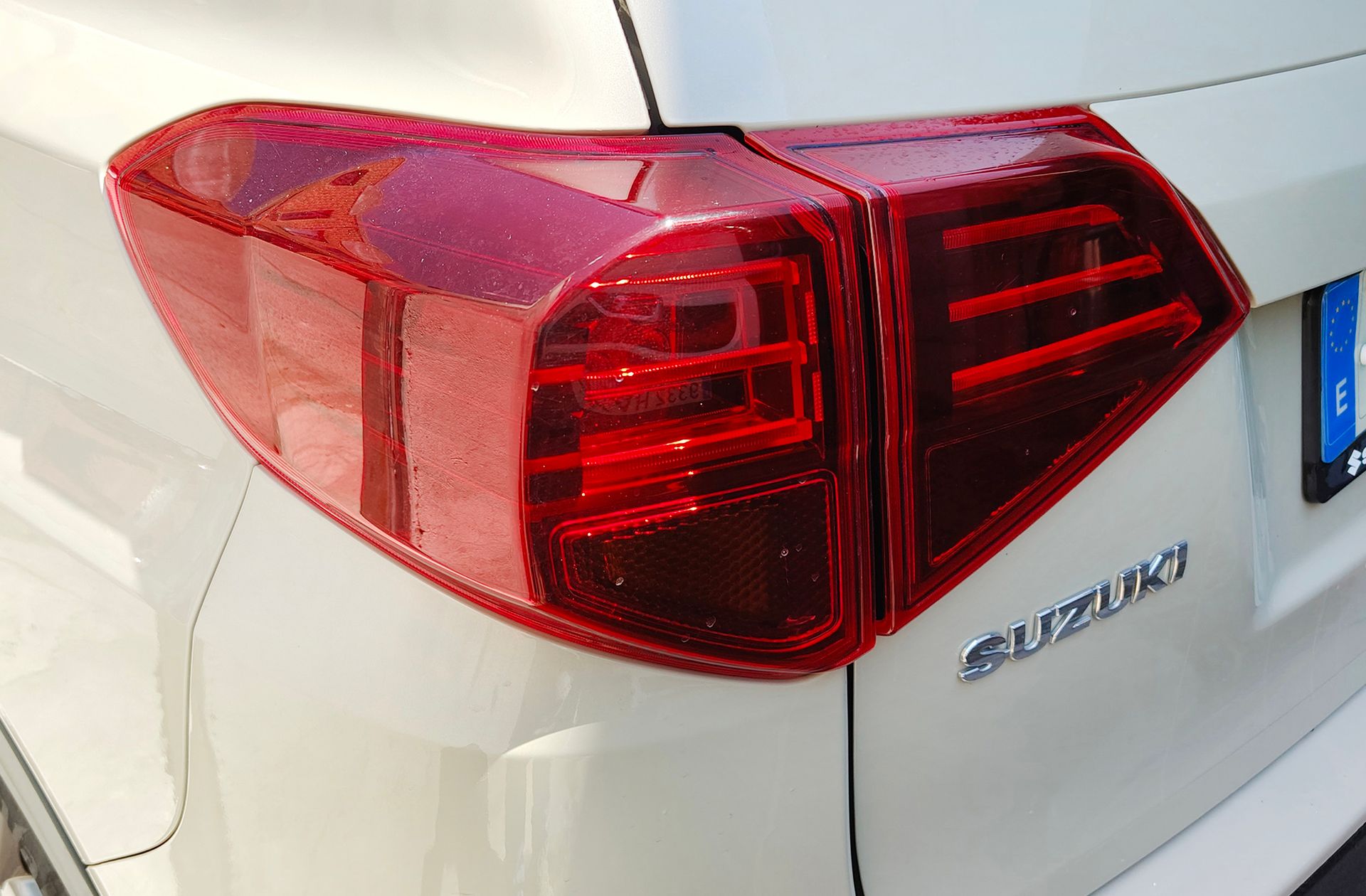 Suzuki Vitara 1.4 Turbo Mild Hybrid GLE 4WD - foto 17