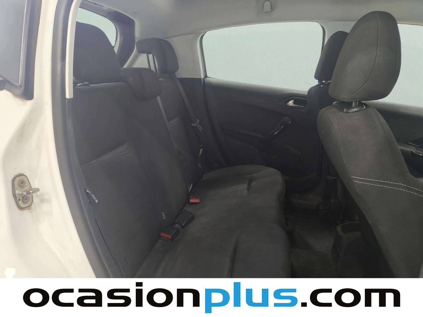 Peugeot 208 Peugeot 208 1.4 HDi Business Line (68 CV) al mejor precio