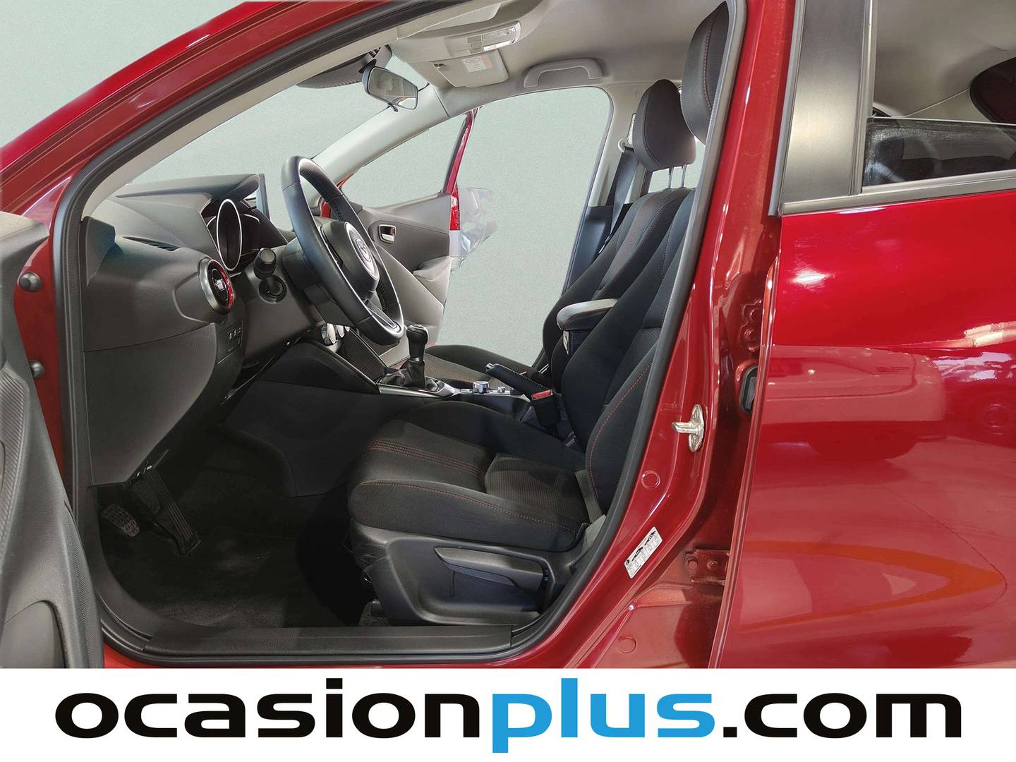 Foto asientos delanteros Mazda Mazda2 Mazda Mazda 2 e-SKYACTIV G Homura (90 CV)