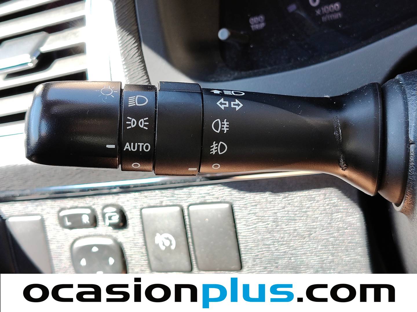 Toyota Avensis Toyota Avensis 120D Cross Sport Advance (124 CV) 2013