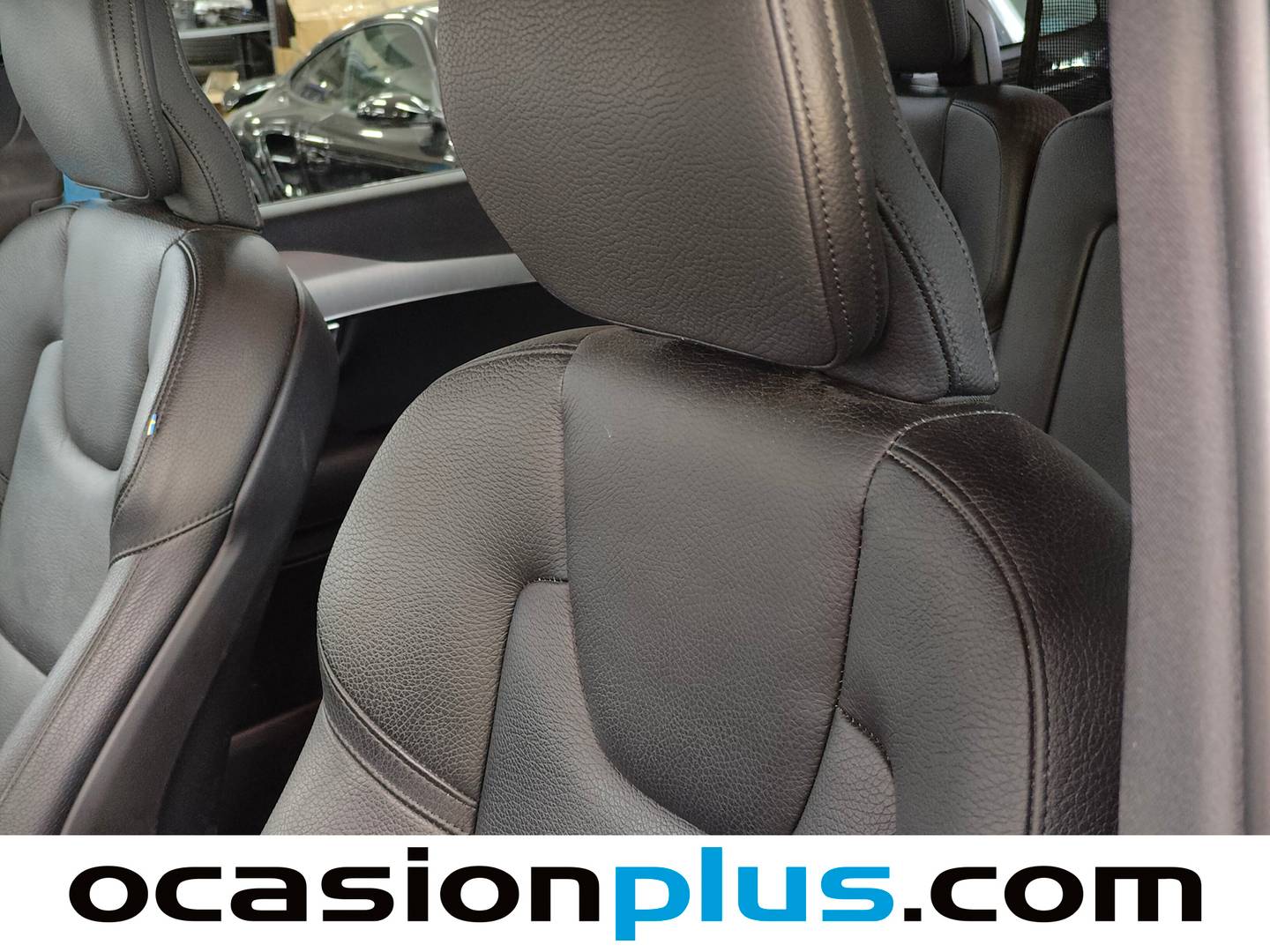 Extras y acabados del Volvo XC90 Volvo XC90 B5 D Momentum Pro AWD Auto (235 CV)