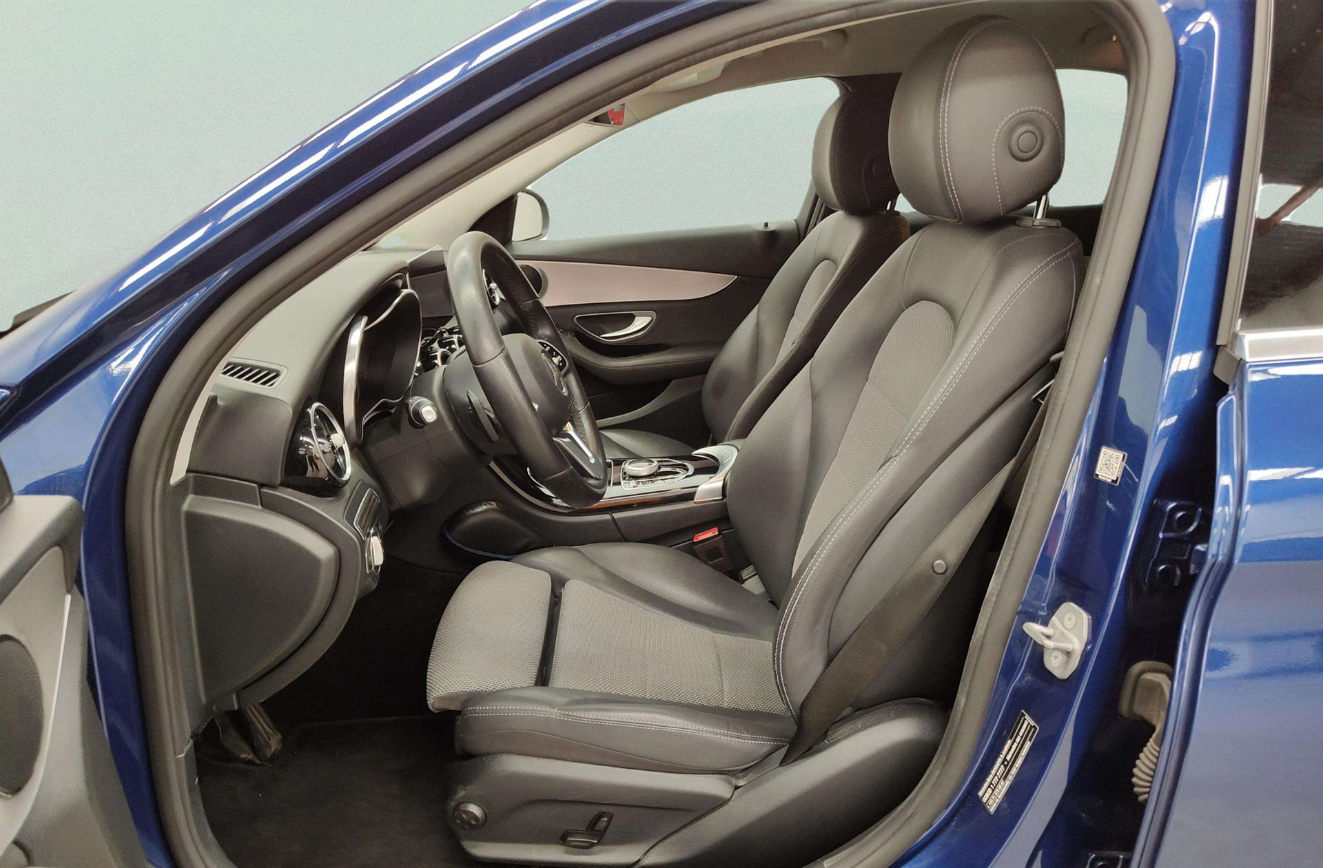 Mercedes-Benz Clase C 220 d Pack AMG - foto 12