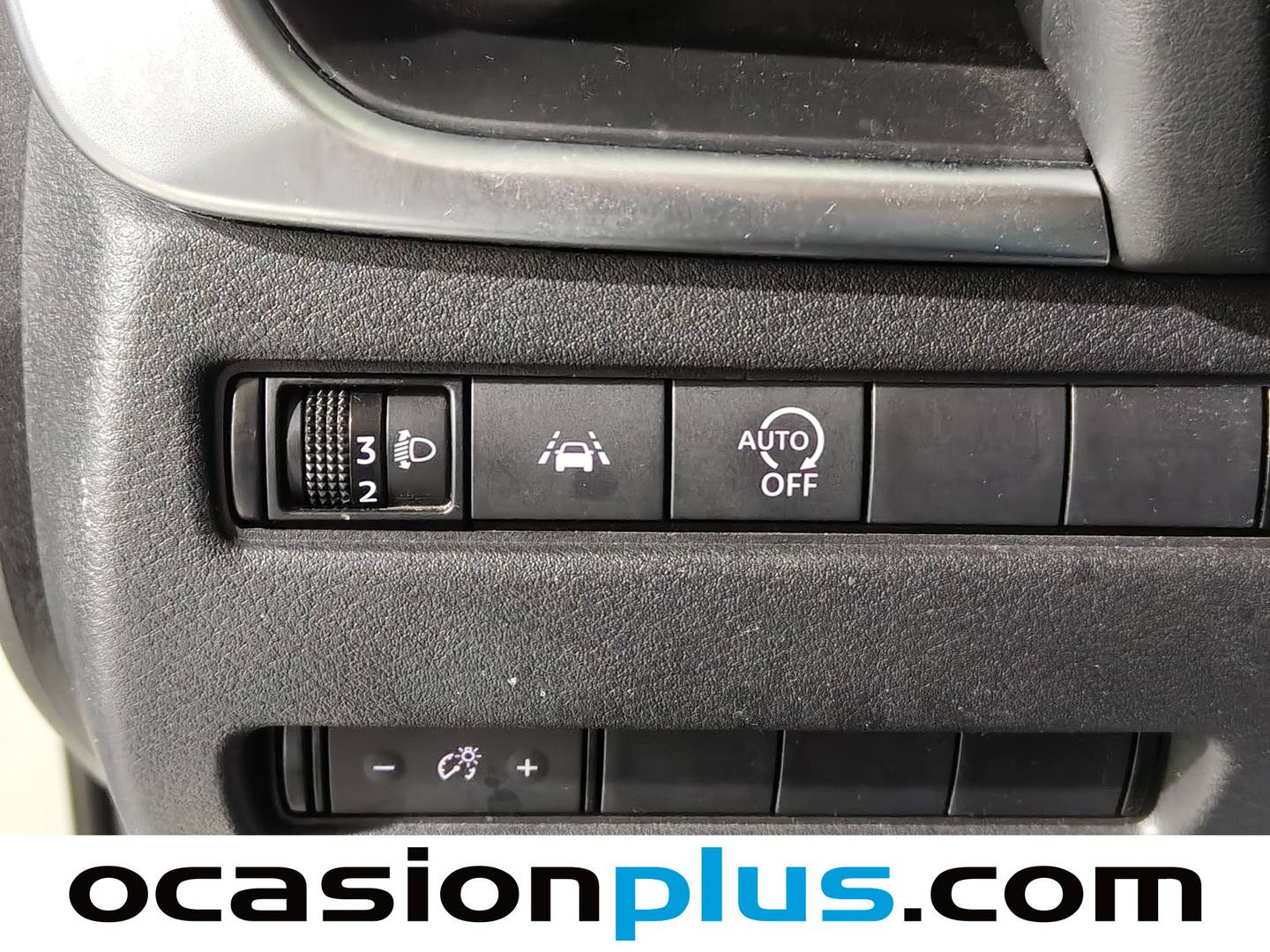 Foto Nissan QASHQAI Nissan Qashqai DIG-T 140 mHEV Acenta 4x2 (140 CV)