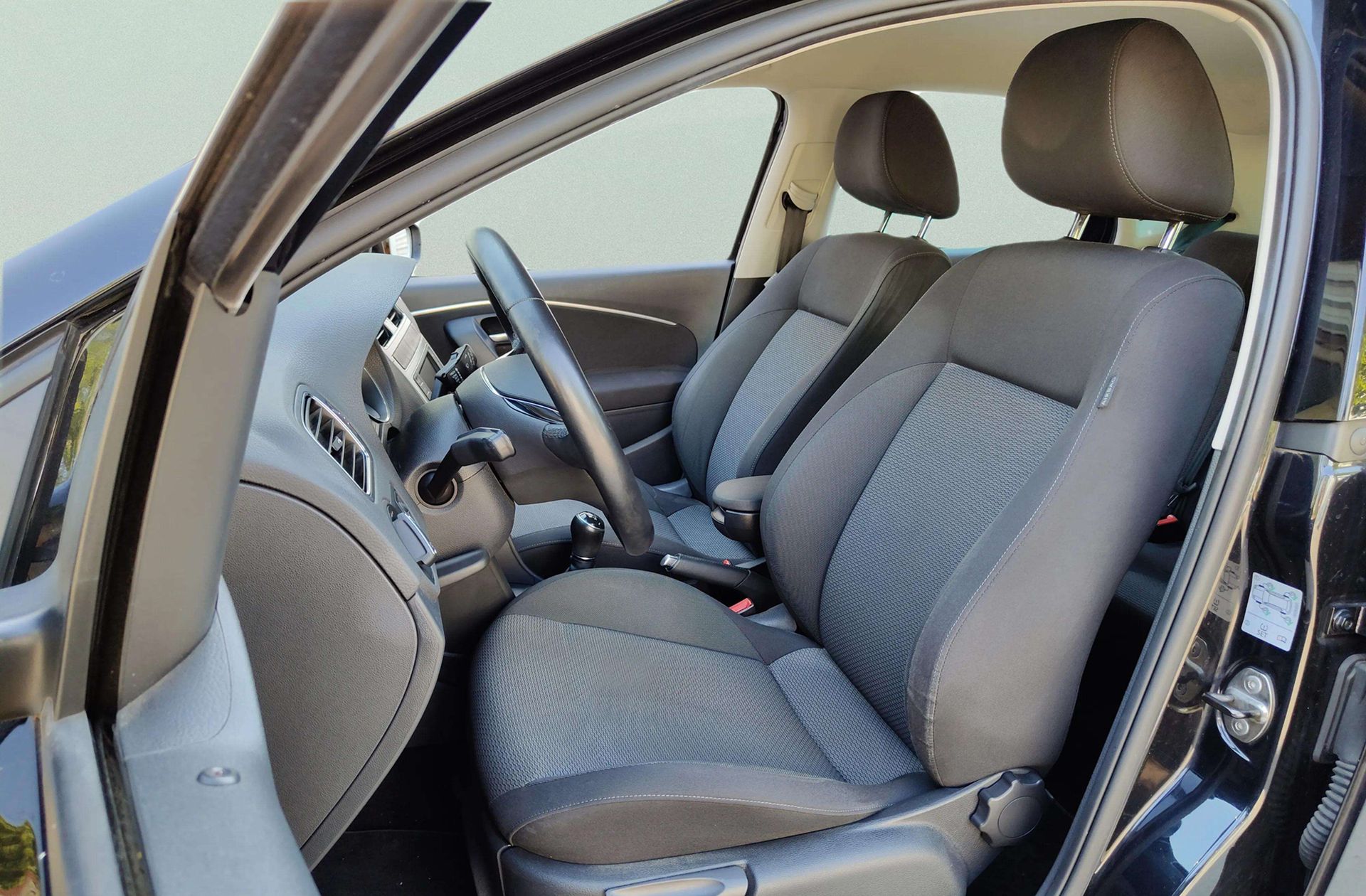 Volkswagen Polo Sport 1.2 TSI BMT - foto 10
