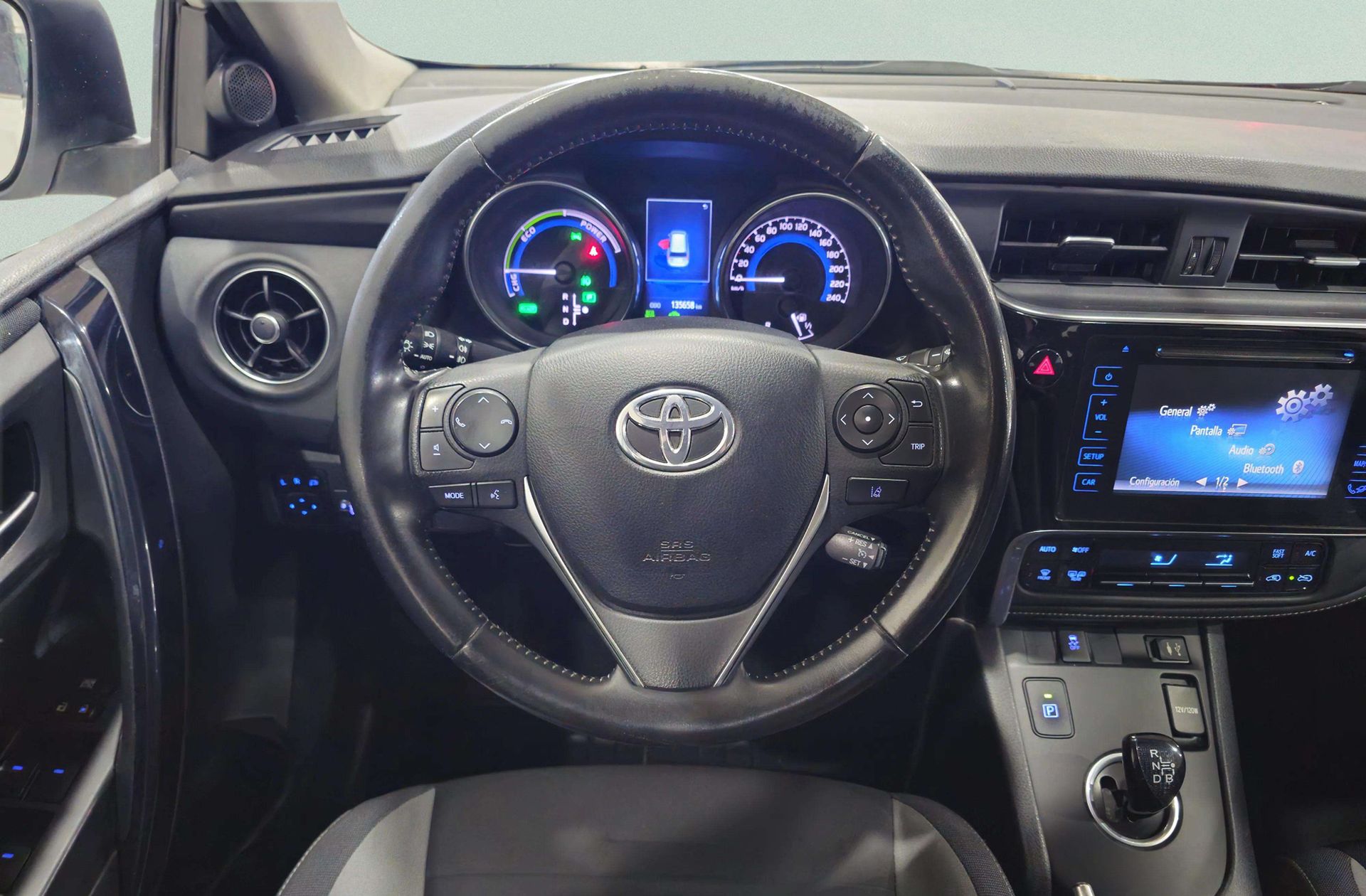 Toyota Auris 140H Touring Sports Active - foto 21