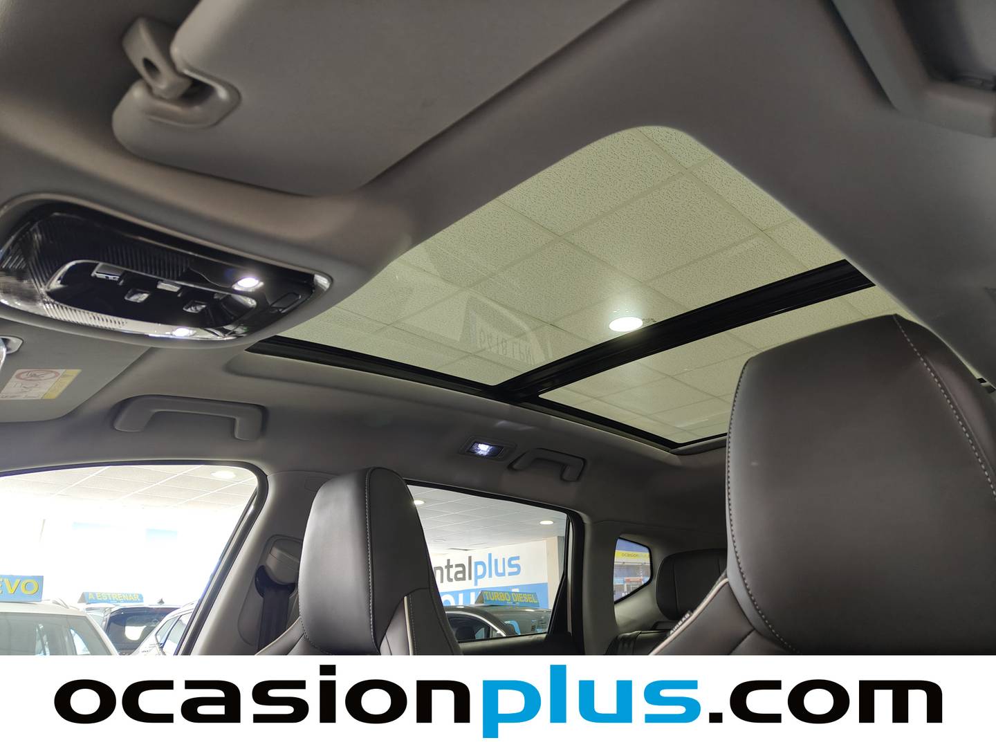 Extras y acabados del EBRO S700 EBRO S700 1.6 TGDI Luxury 7 DCT (147 CV)