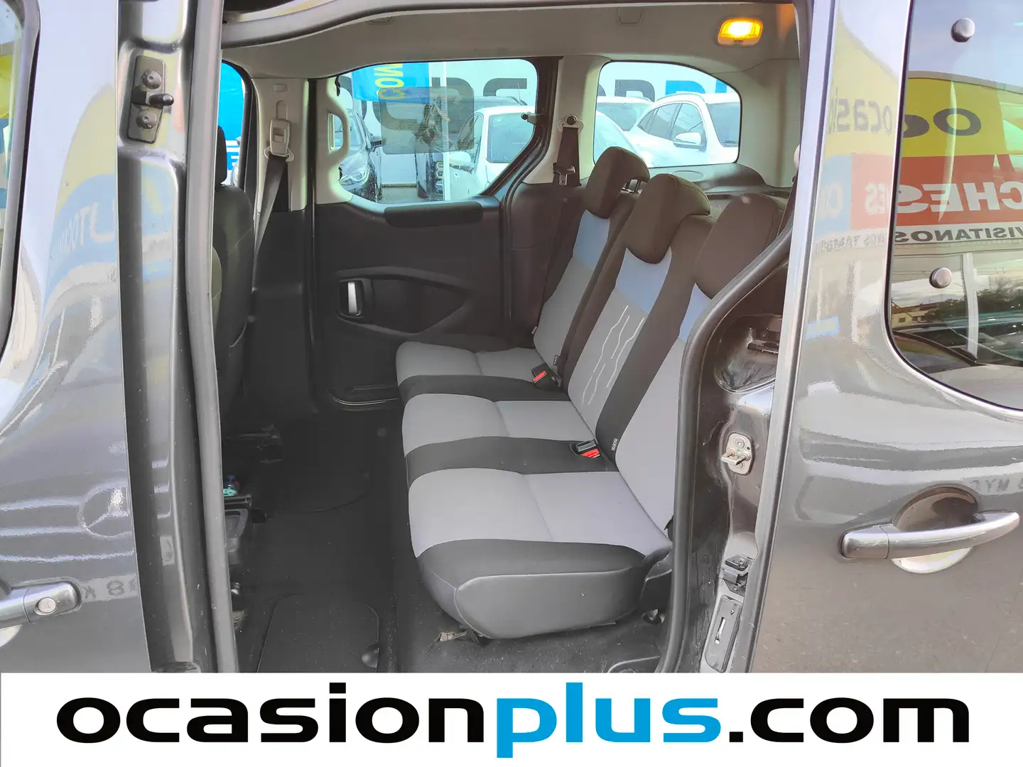 Foto Peugeot Partner Peugeot Partner Tepee BlueHDi 100 Active (100 CV)