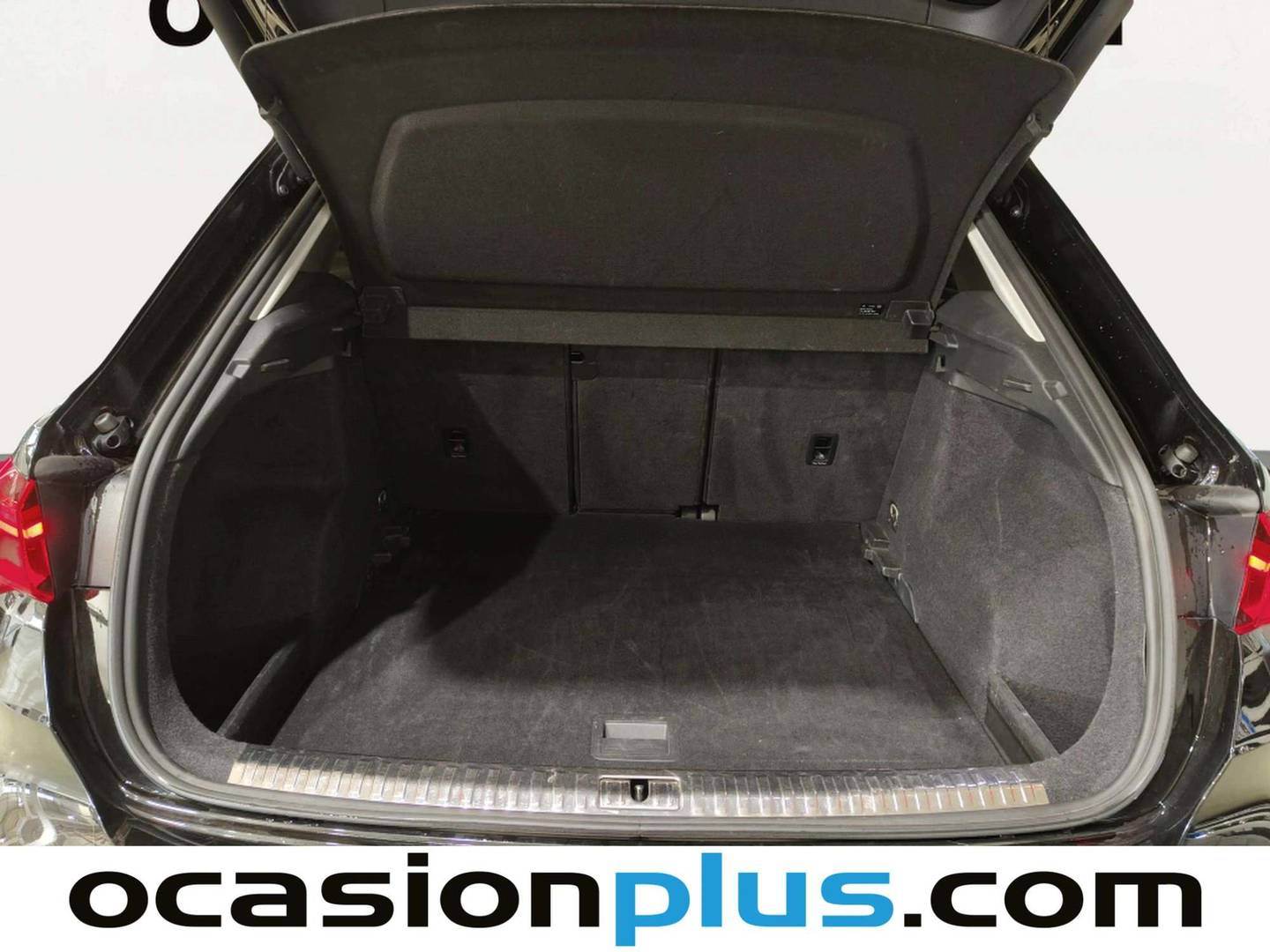 Fotos maletero Audi Q3 Audi Q3 Advanced 35 TFSI (150 CV) S tronic