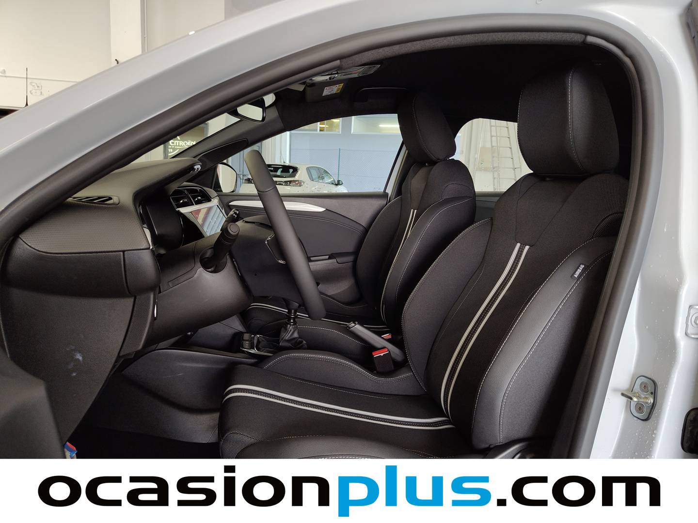 Foto asientos delanteros Opel Corsa Opel Corsa 1.2 T XHL GS (100 CV)