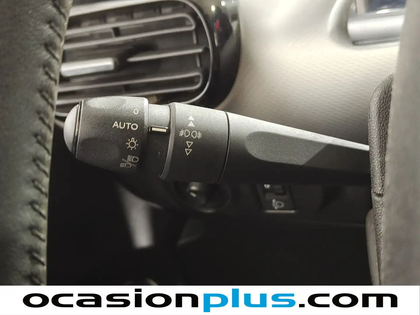 Foto Citroën C4 Cactus Citroen C4 Cactus PureTech 110 S&S Feel (110 CV)