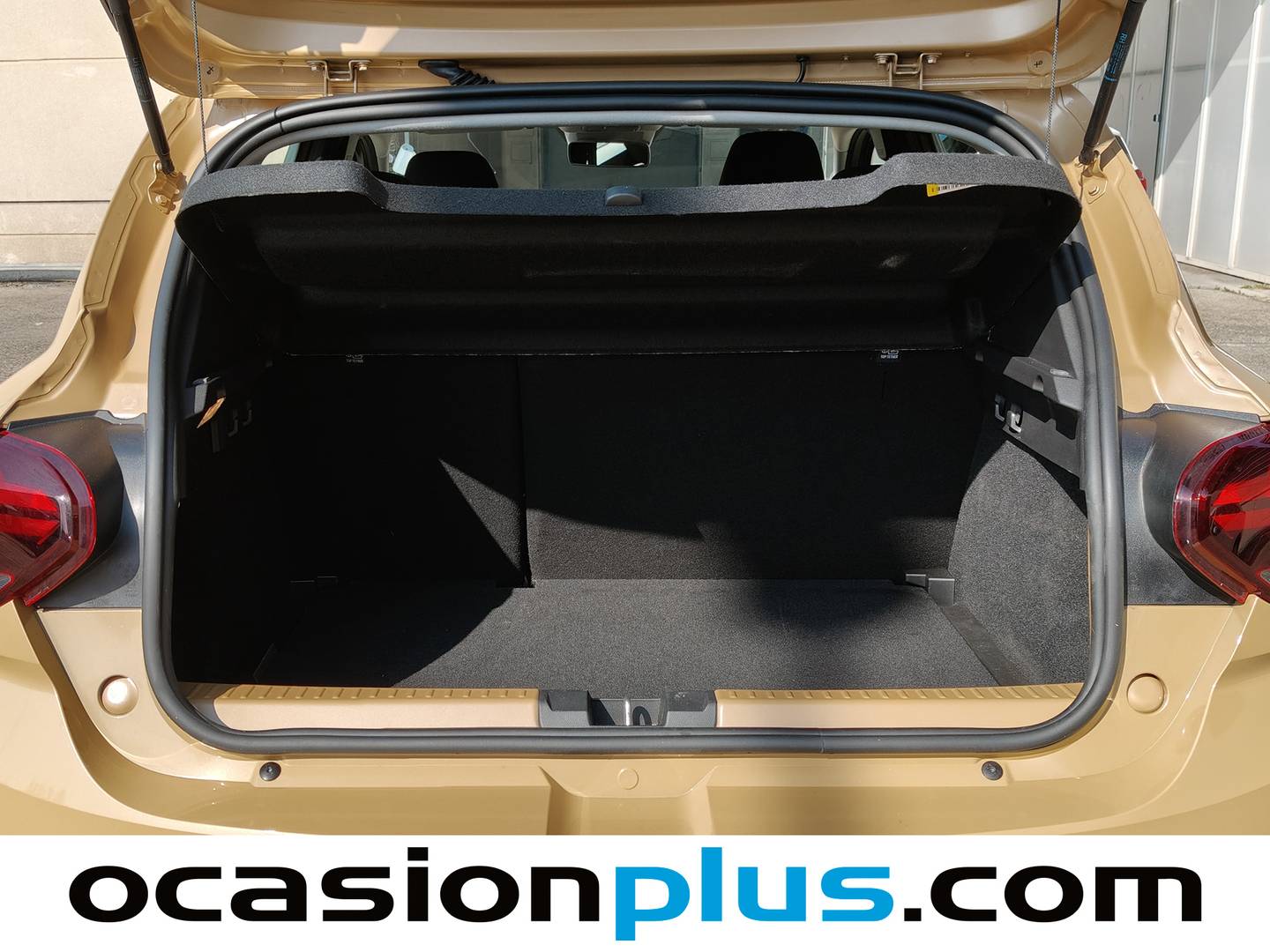 Fotos maletero Dacia Sandero Dacia Sandero Stepway Extreme Go TCe CVT (91 CV)
