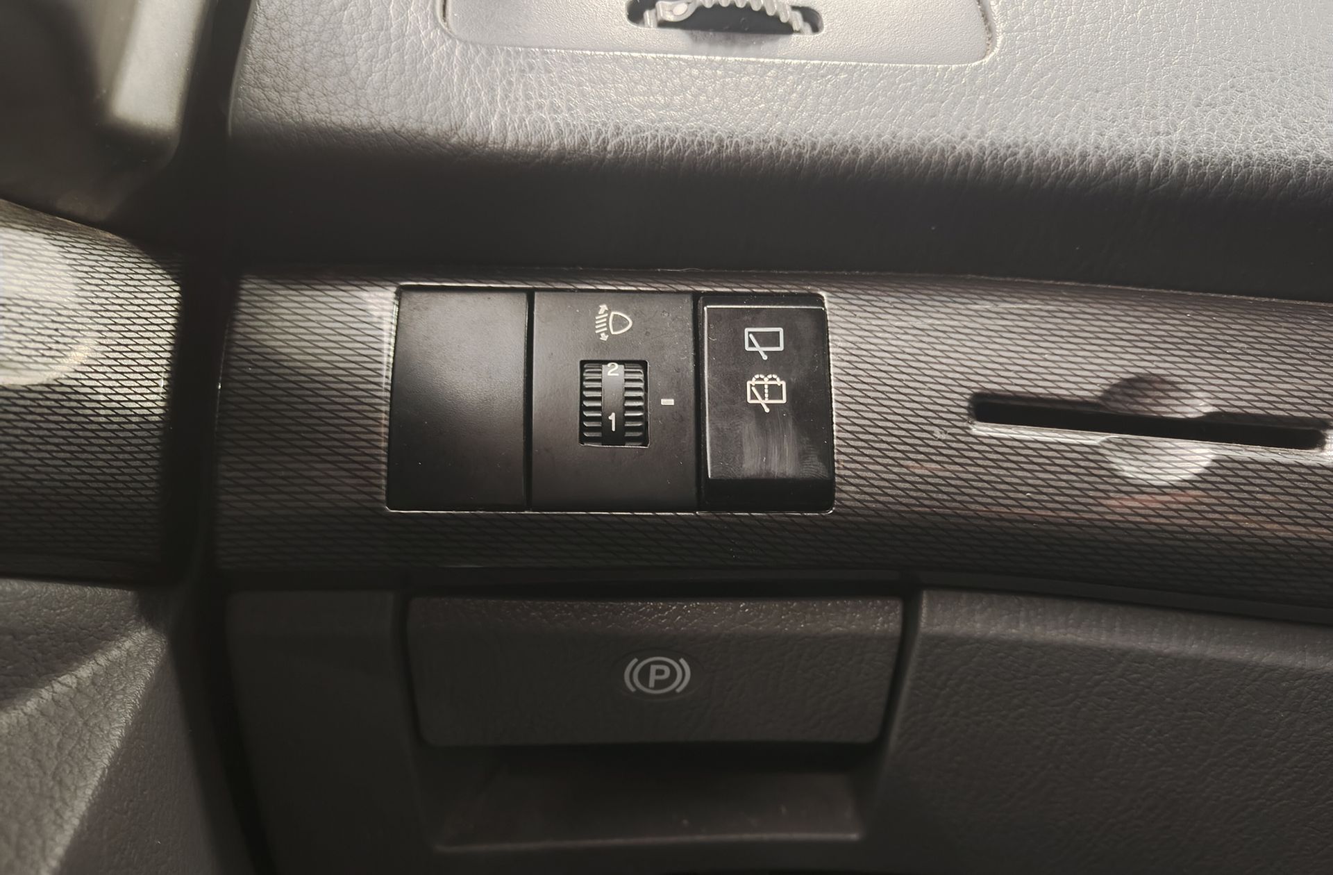 SsangYong Rodius 2.0 e-Xdi Premium 7 plazas - foto 23