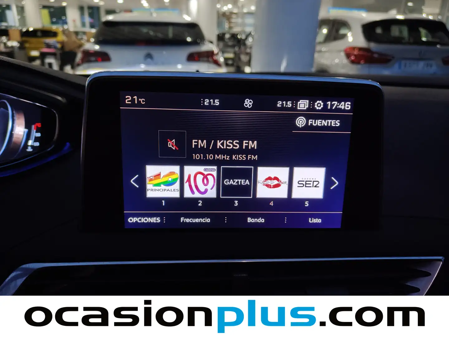 Foto Peugeot 3008 Peugeot 3008 PureTech 130 S&S GT Line (130 CV)