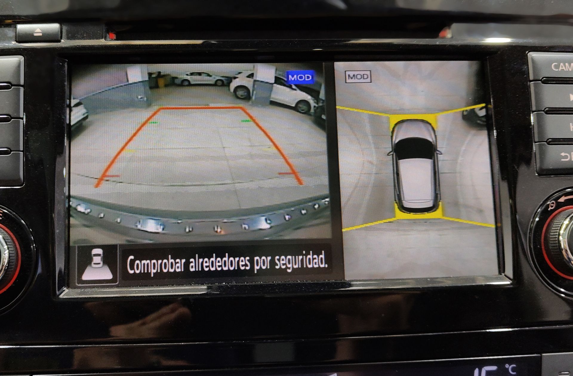 Nissan Qashqai DIG-T 140 N-Connecta - foto 9