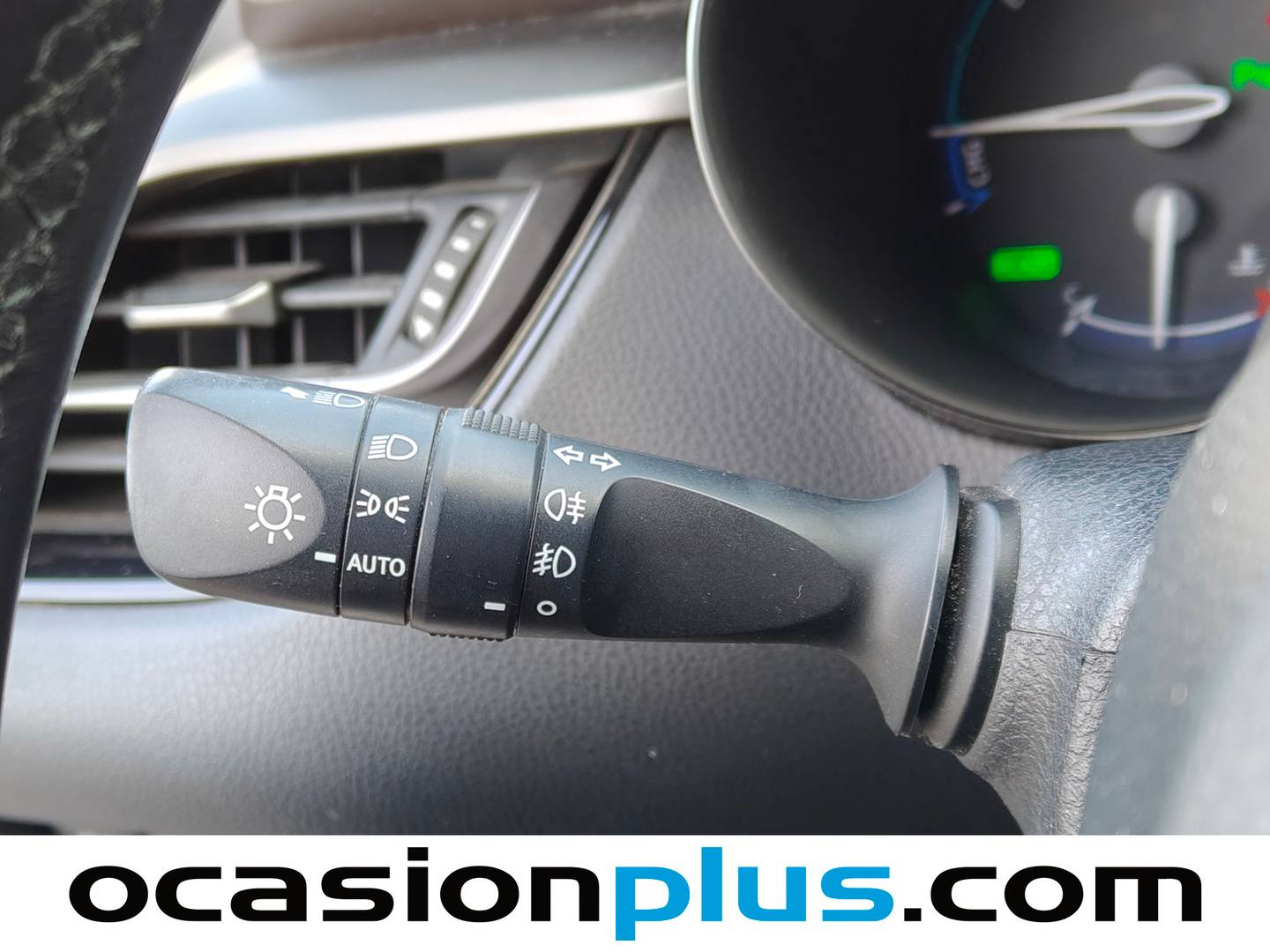 Toyota C-HR Toyota C-HR 1.8 125H Advance (122 CV) seminuevo