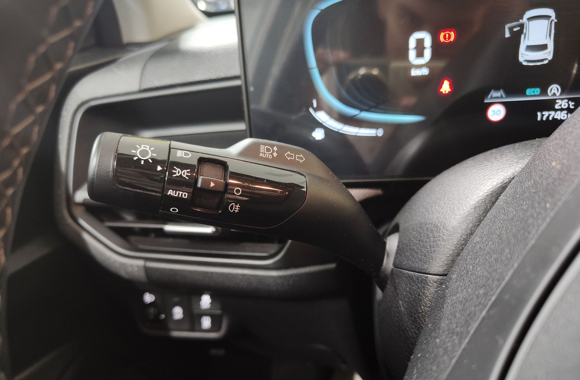 Kia Stonic 1.0 T-GDi MHEV Concept - foto 22