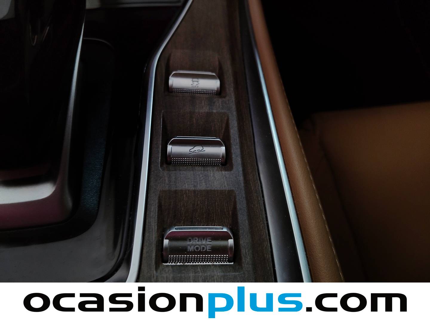Acabados DFSK E5 DFSK E5 1.5 PHEV Intelligent (217 CV) 7 Plazas