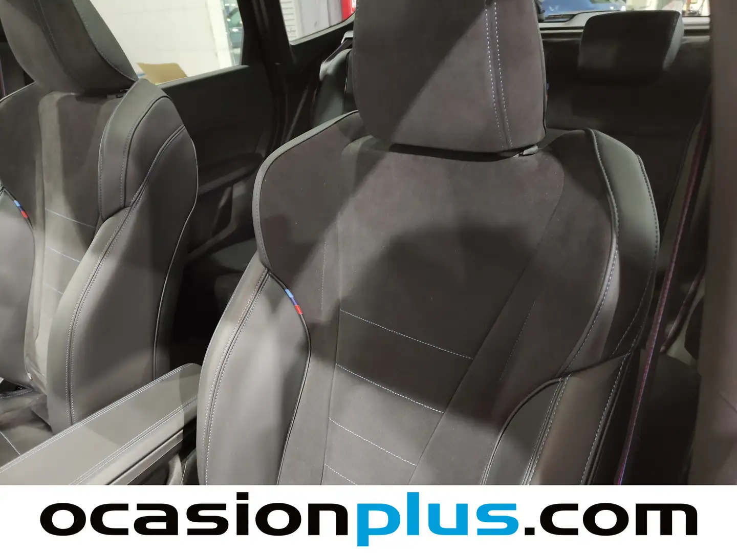 Foto BMW iX1 BMW iX1 eDrive20 (204 CV) Pack M